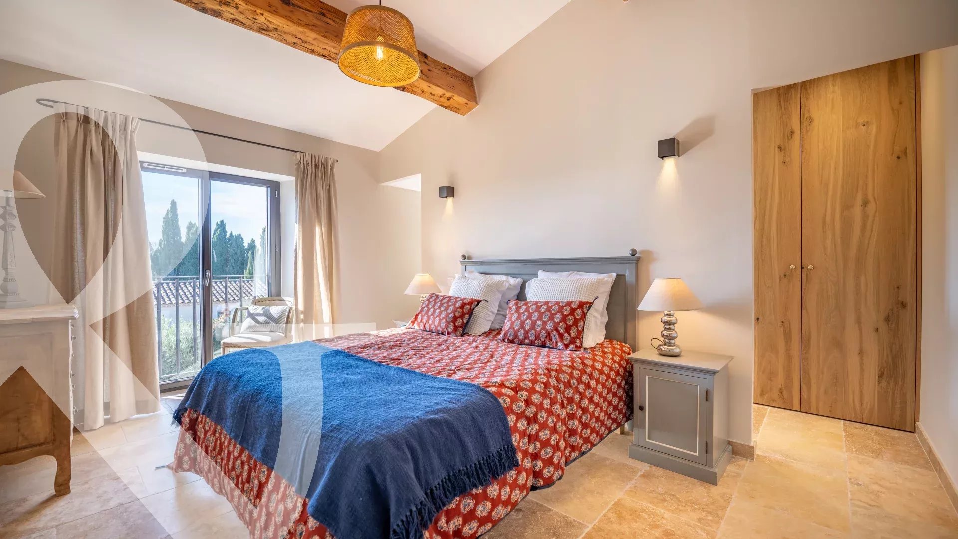 SOMPTEUSE MAISON NEUVE