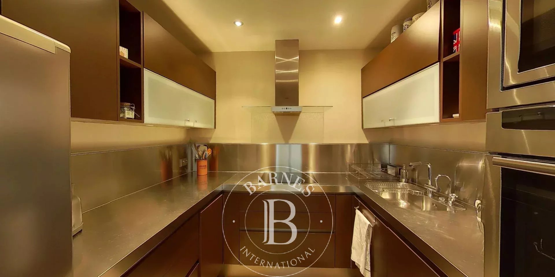 Daire Paris 8ème - picture 5