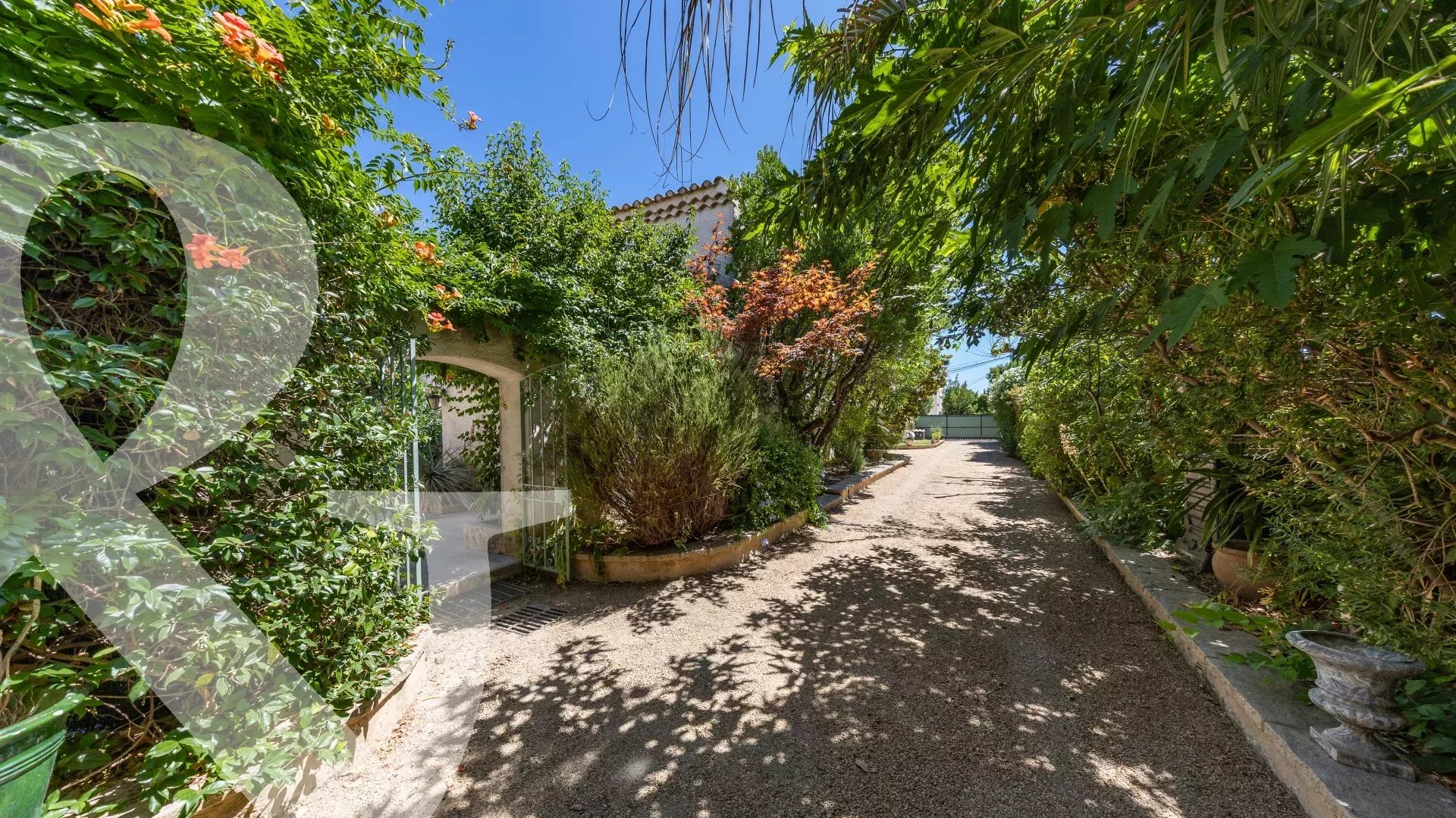 PROPRIETE DE CHARME EN CAMPAGNE