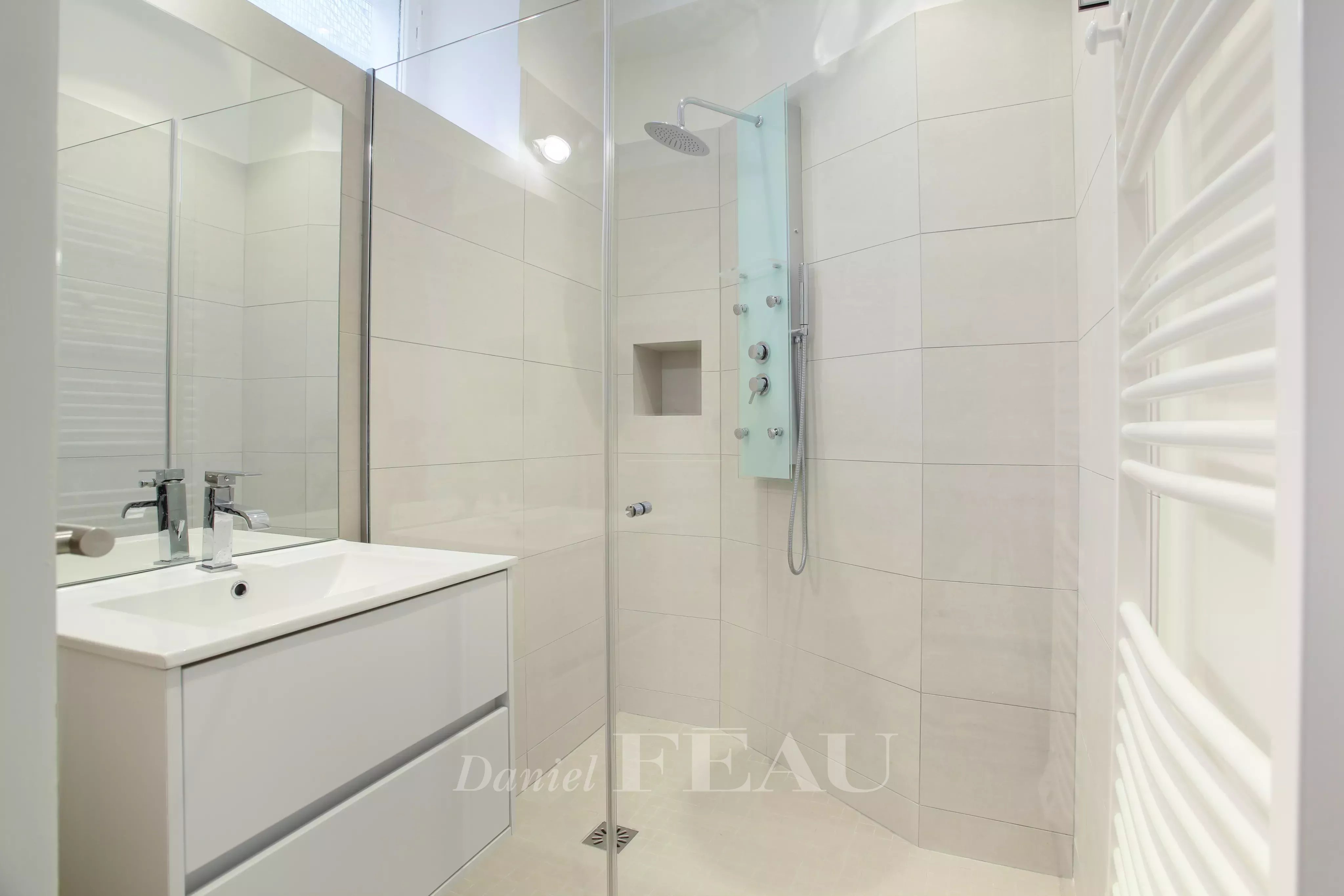 Location Appartement Paris 7ème