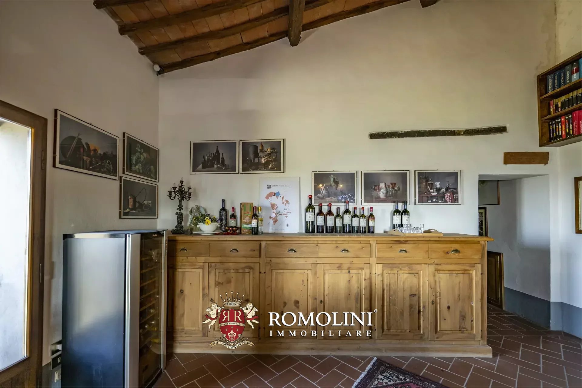7 Bedroom Villa/Townhouse's Image 28
