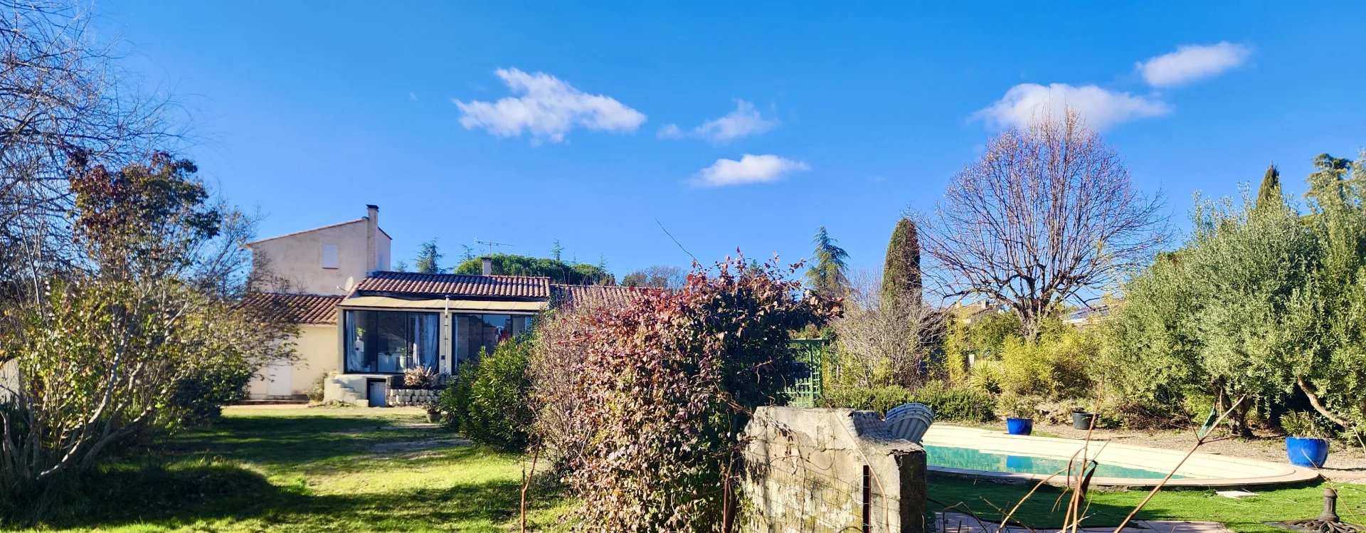 Agence immobilière de 