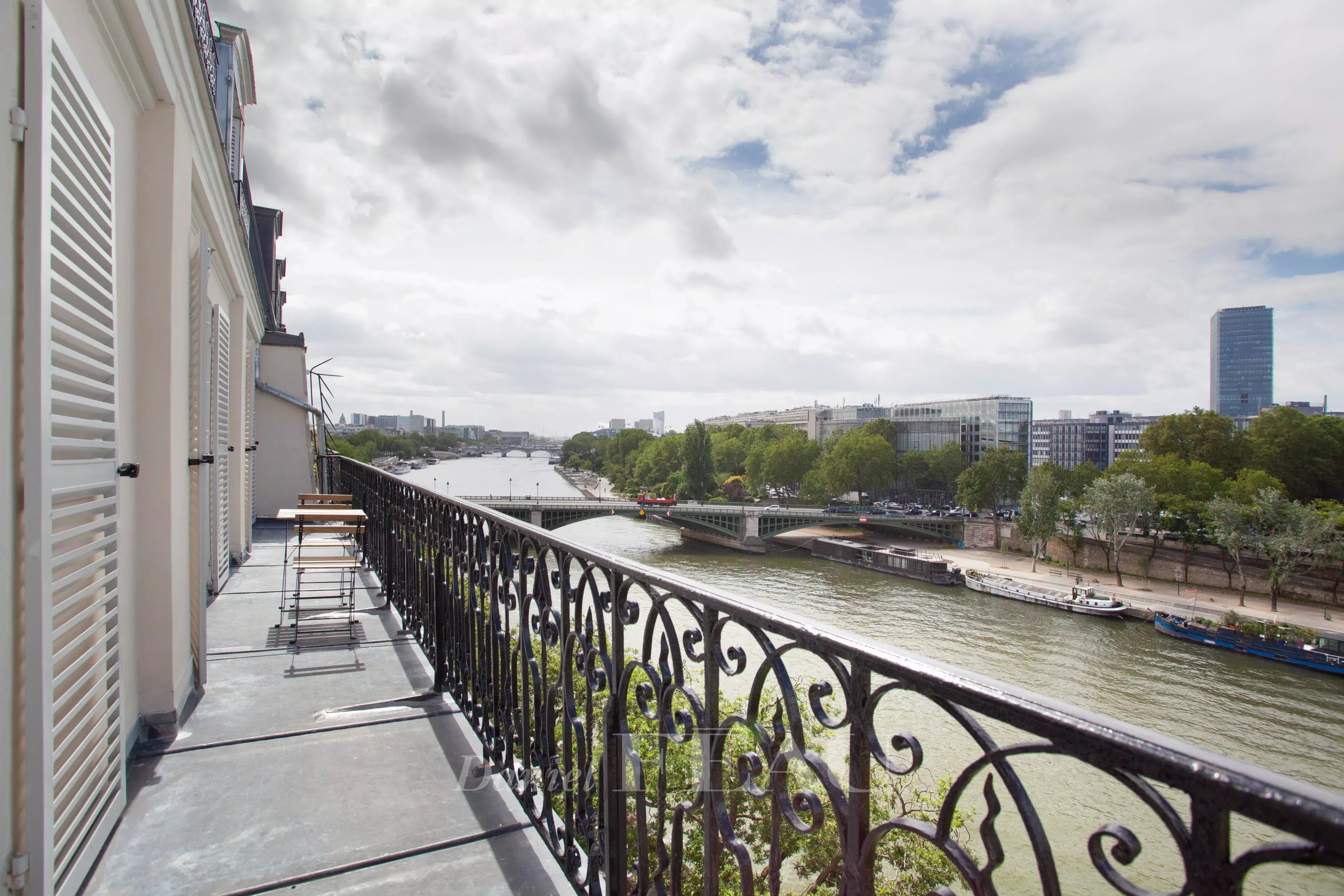 Rental Apartment Paris 4th