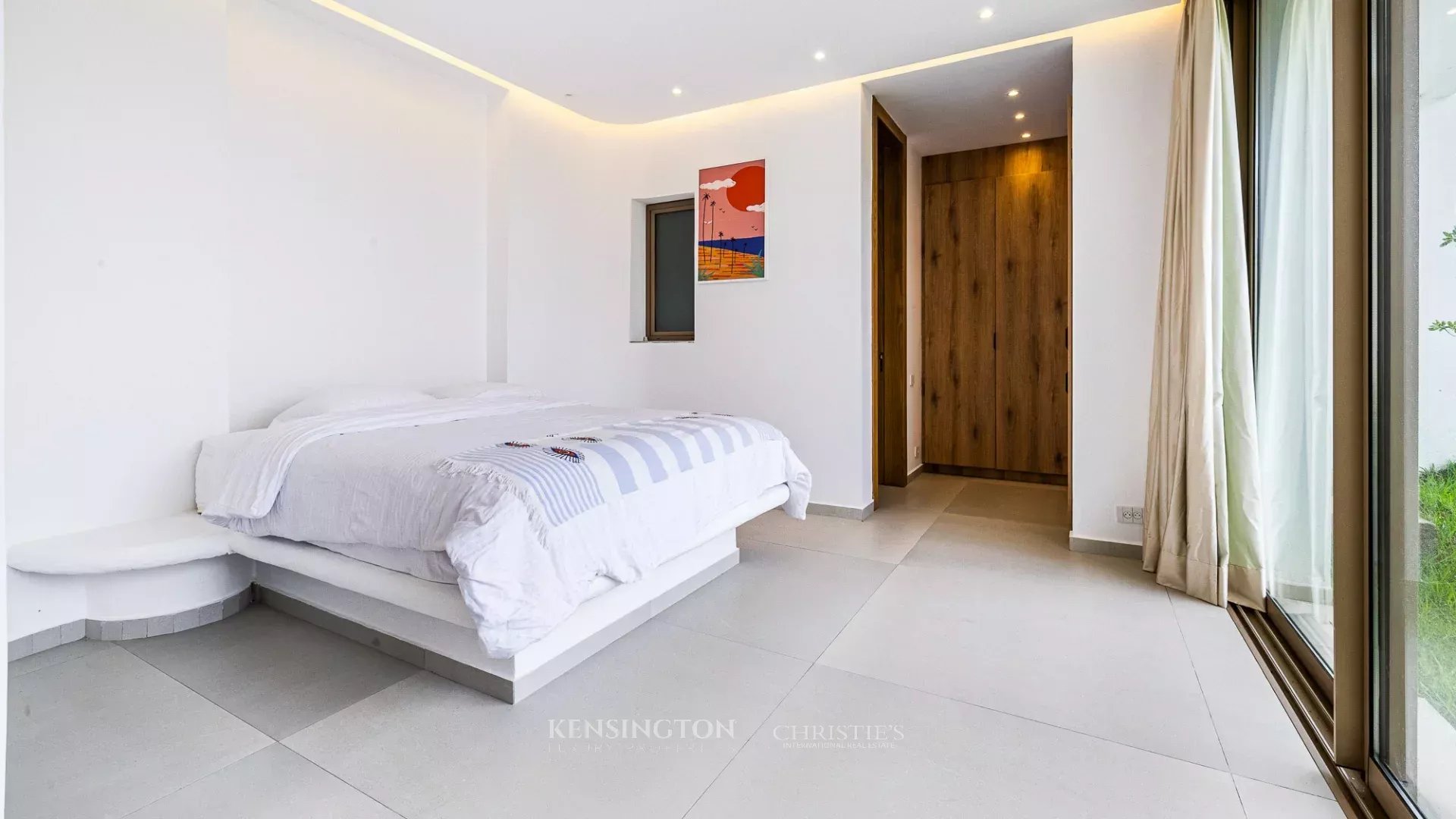9 Bedroom Villa/Townhouse's Image 48