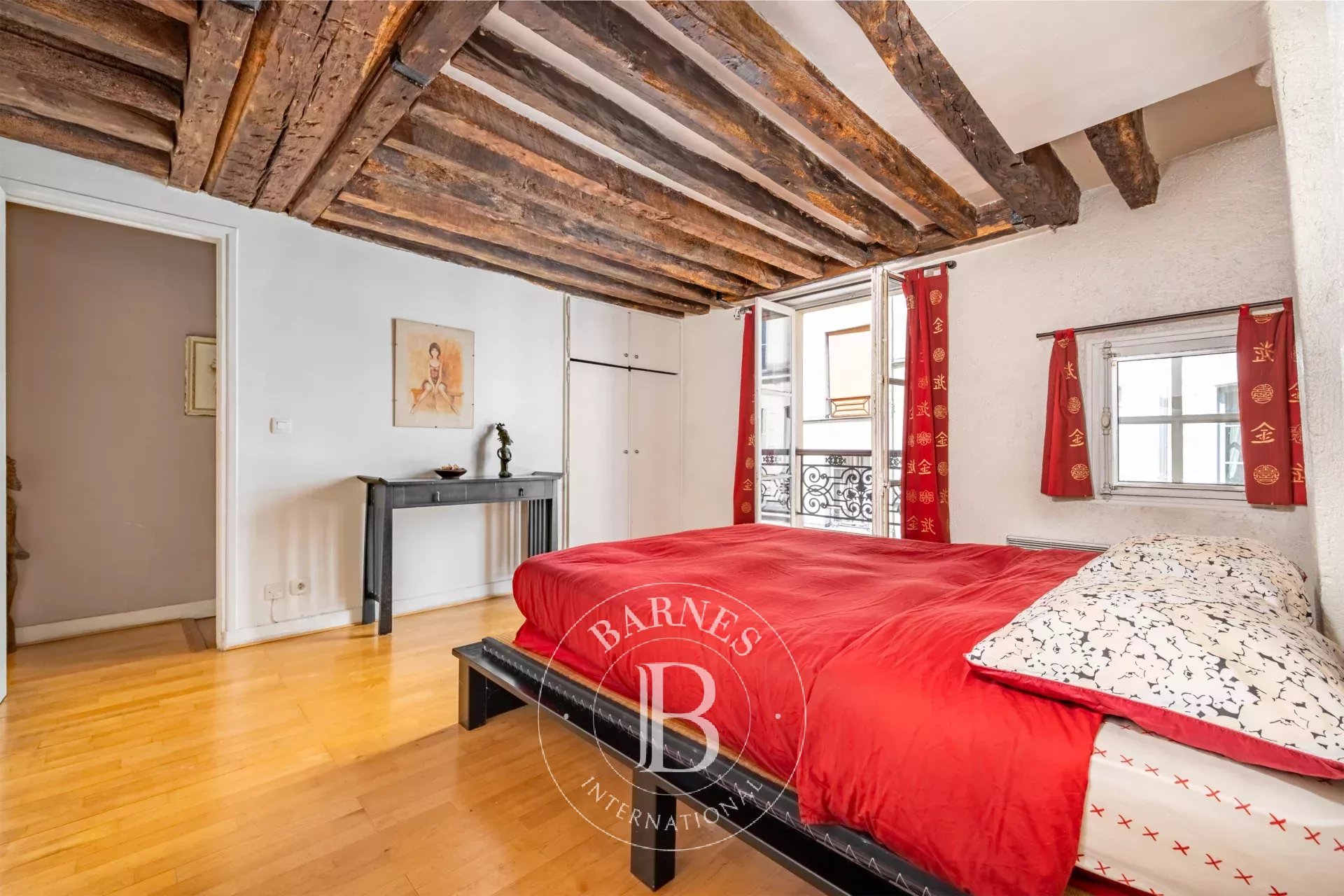 Daire Paris 4ème - picture 12