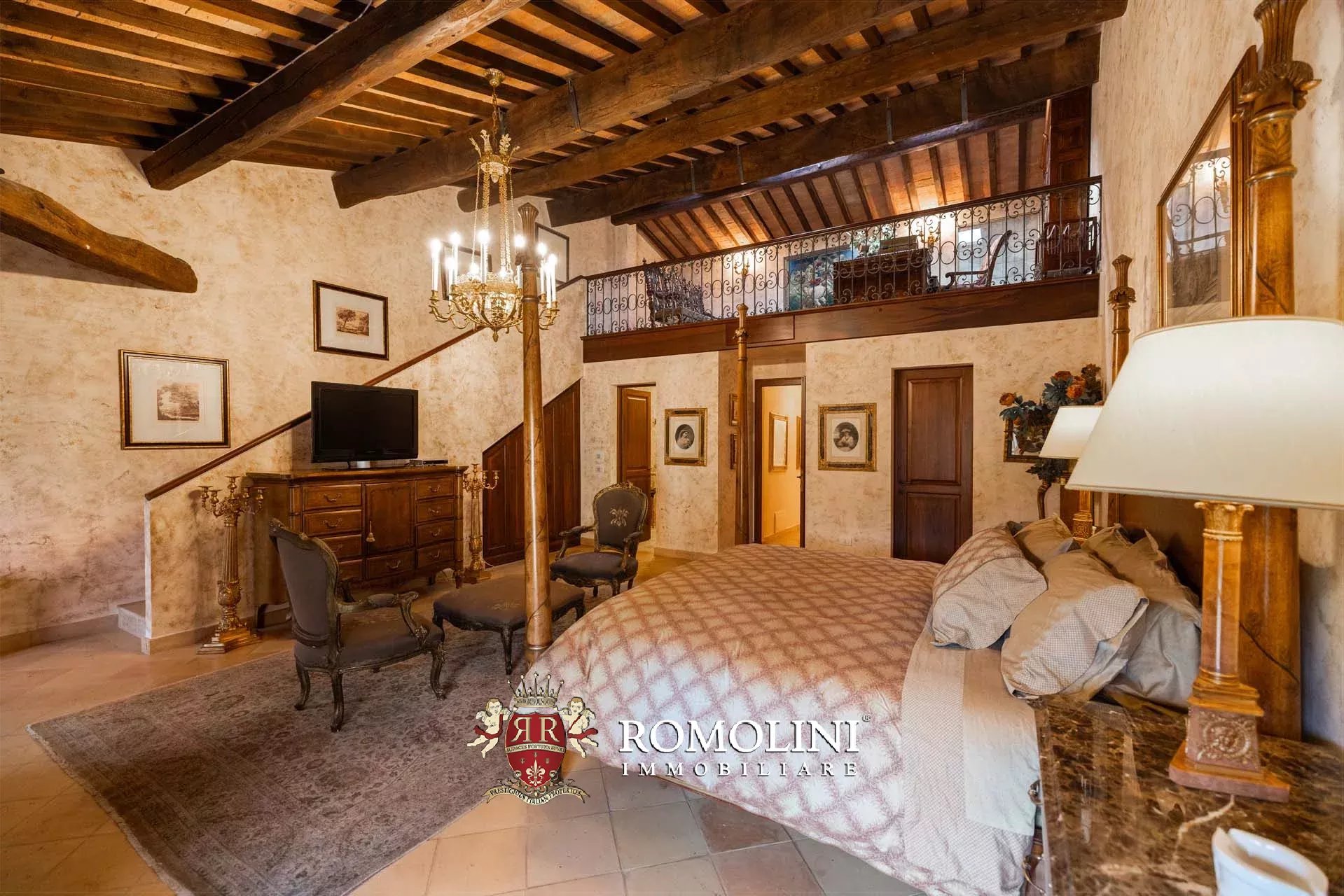 37 Bedroom Villa/Townhouse's Image 194