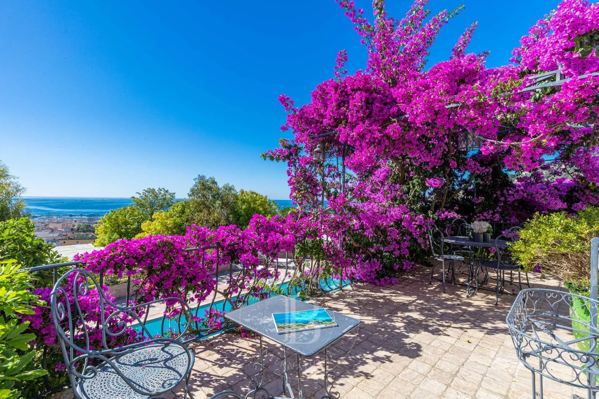 Villa Golfe-Juan - picture 24