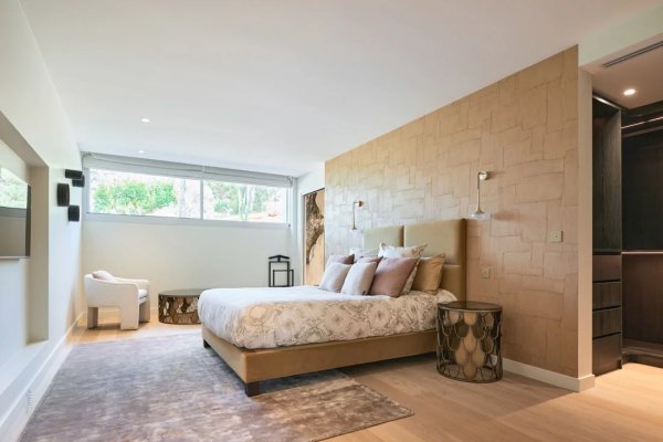 Modern Luxury Villa Antibes | Contemporary Family Estate with Sea View — photo 6