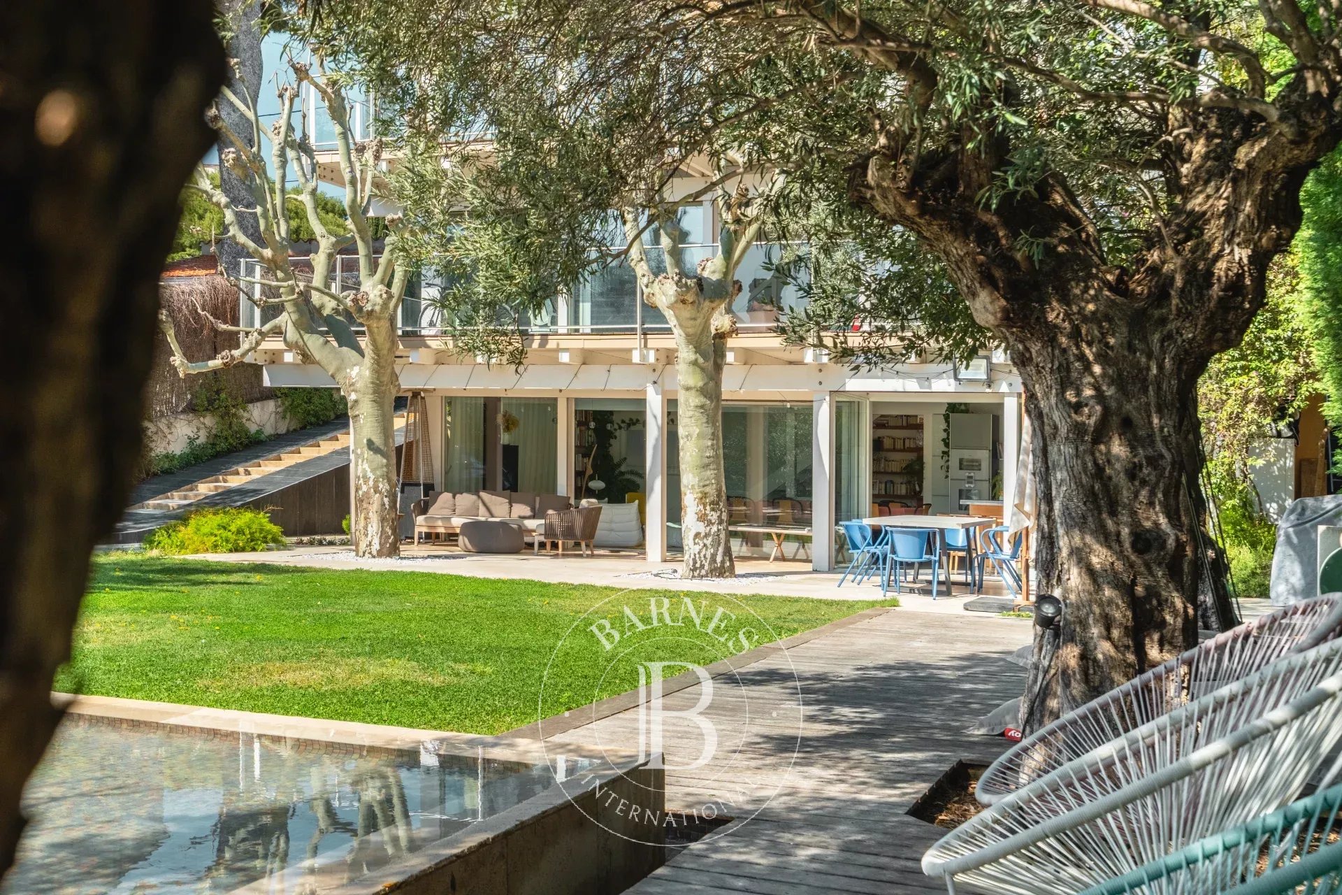 Villa Marseille 13007  -  ref 86843582 (picture 2)