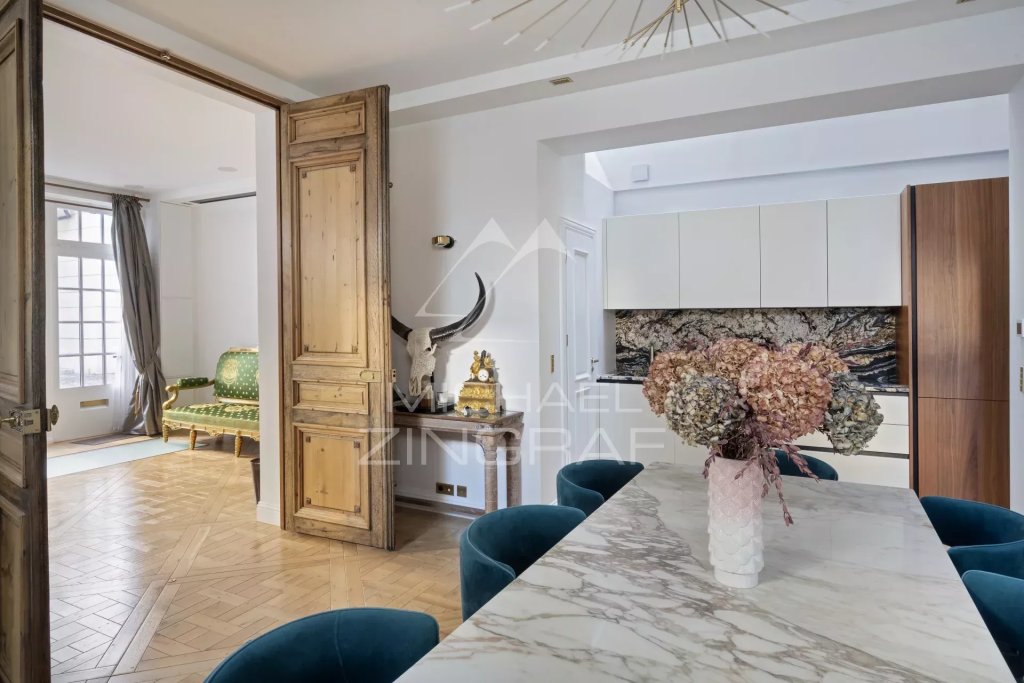 Apartment for sale in Paris — For sale - Perfect condition apartment - 2 bedrooms