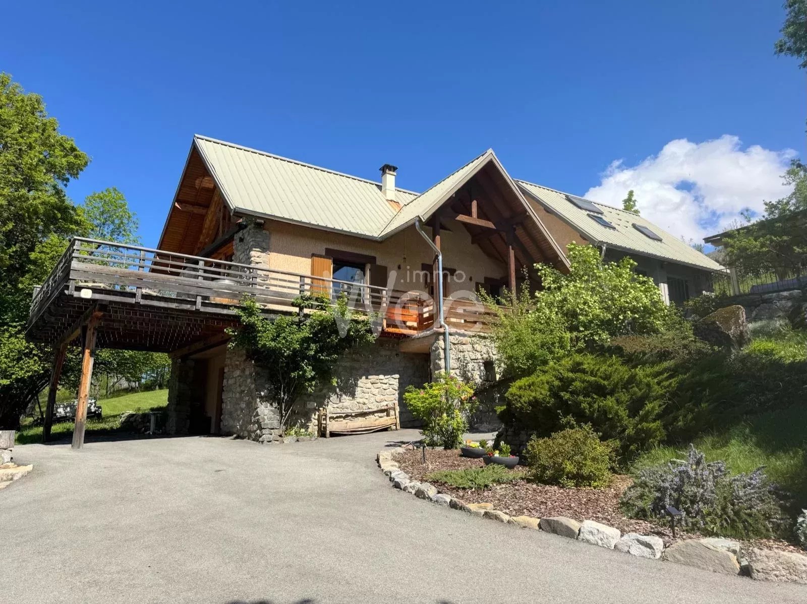 Lac  de Serre Ponçon propriété 7 P