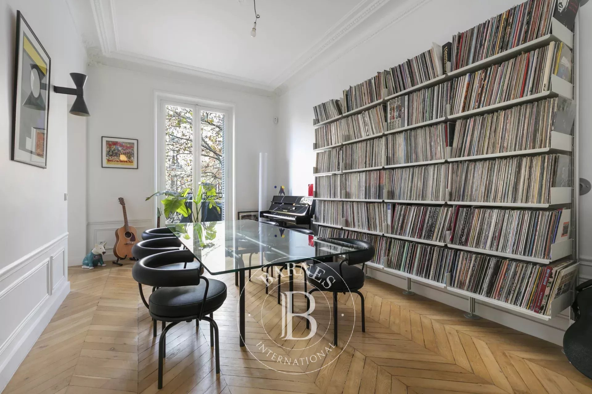 Paris  - Appartement 5 Pi&egrave;ces 3 Chambres - picture 4