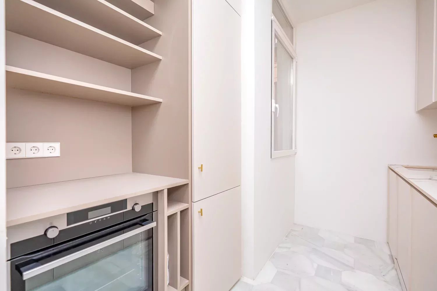 Daire Madrid - picture 12