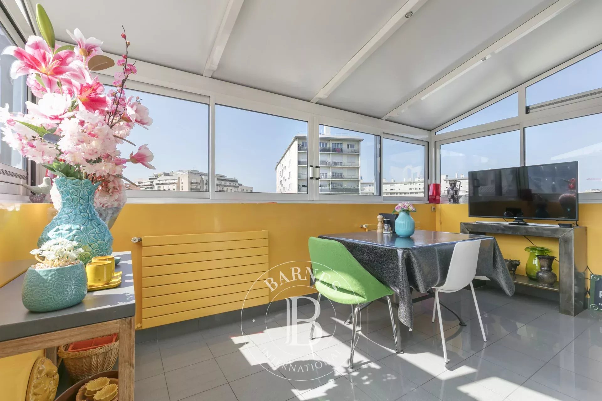 Suresnes  - Appartement 6 Pi&egrave;ces 3 Chambres - picture 11