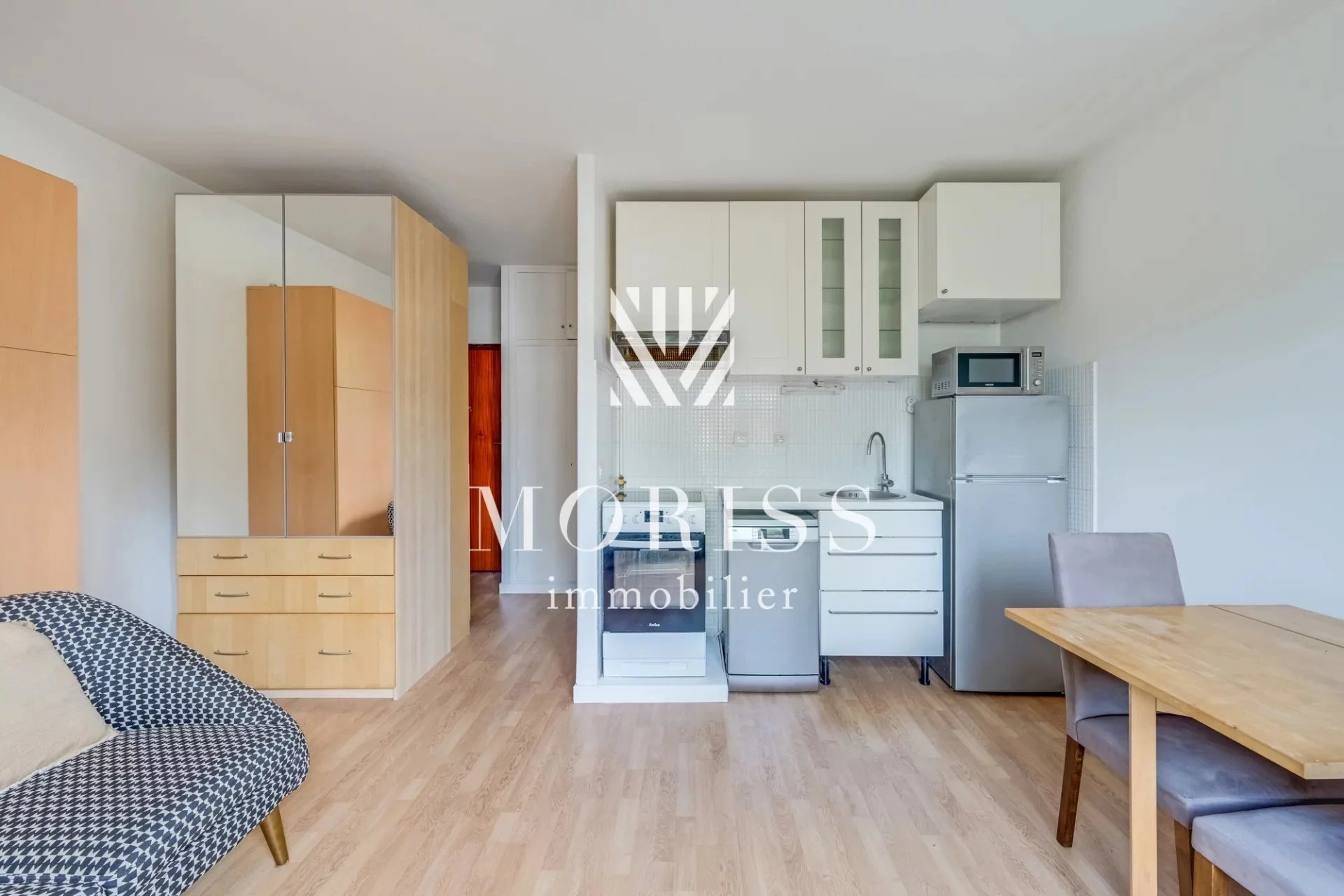 RUE SAIGNE - BAS MONTREUIL - Image Array
