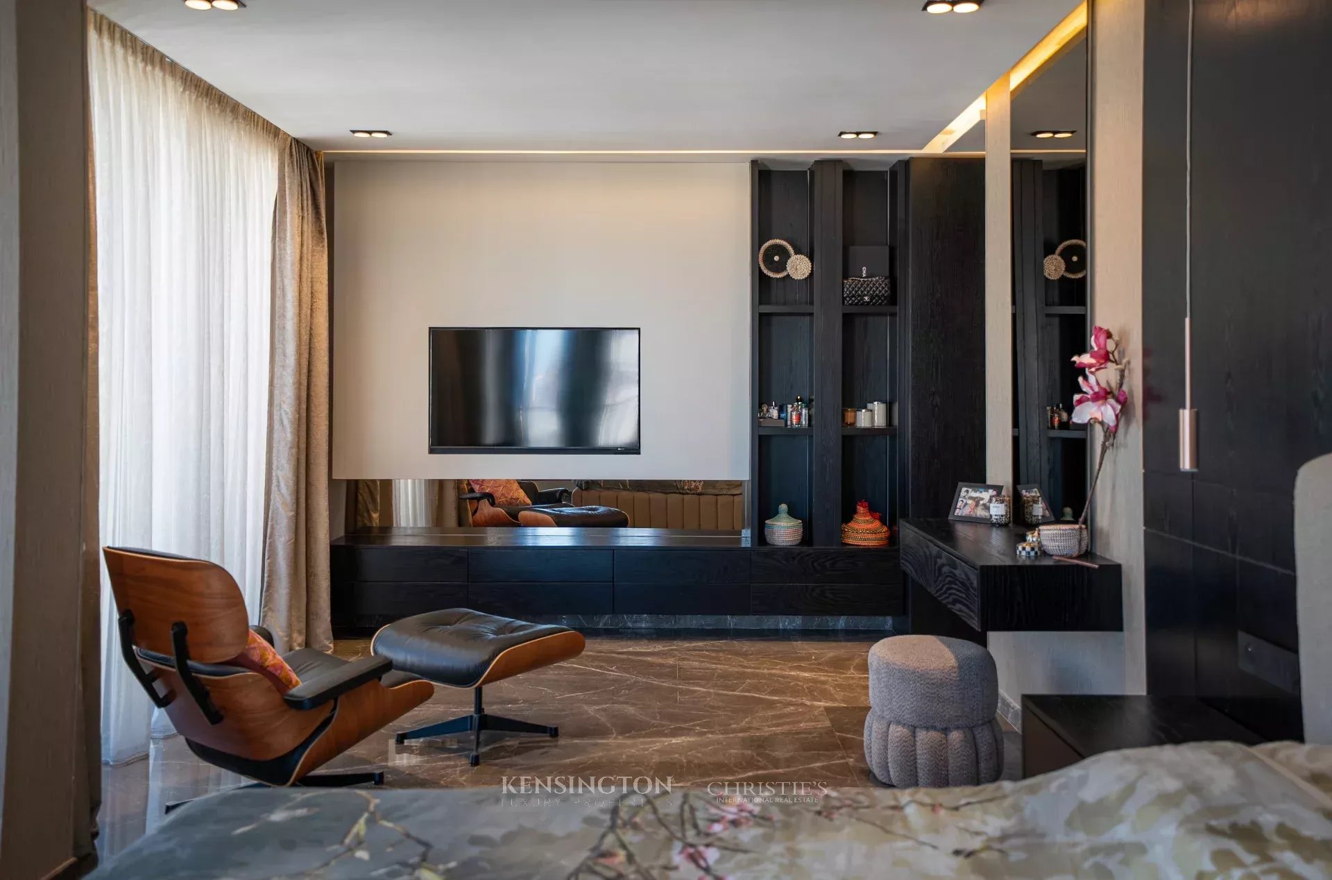 4 Bedroom Apartment/Flat's Image 13