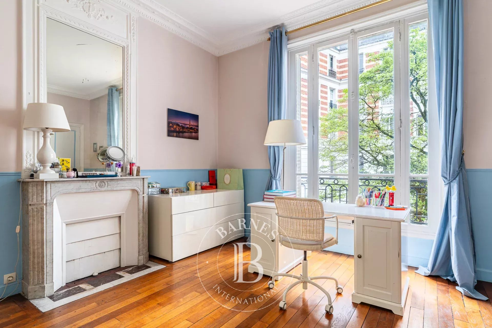 Paris  - Apartment 4 Bedrooms - picture 10