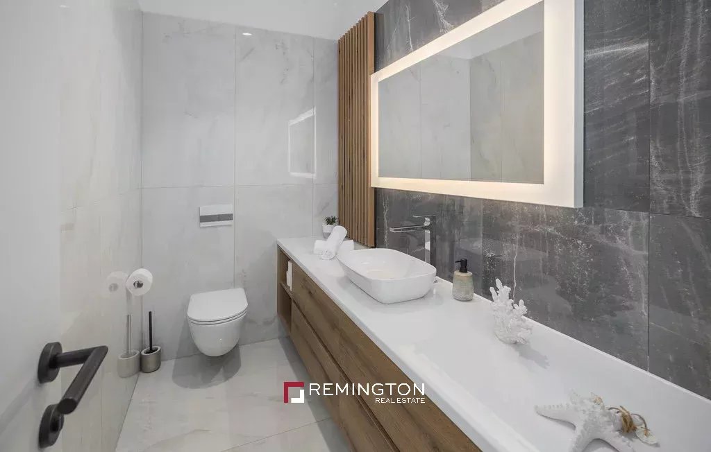 4 Bedroom Villa/Townhouse's Image 14
