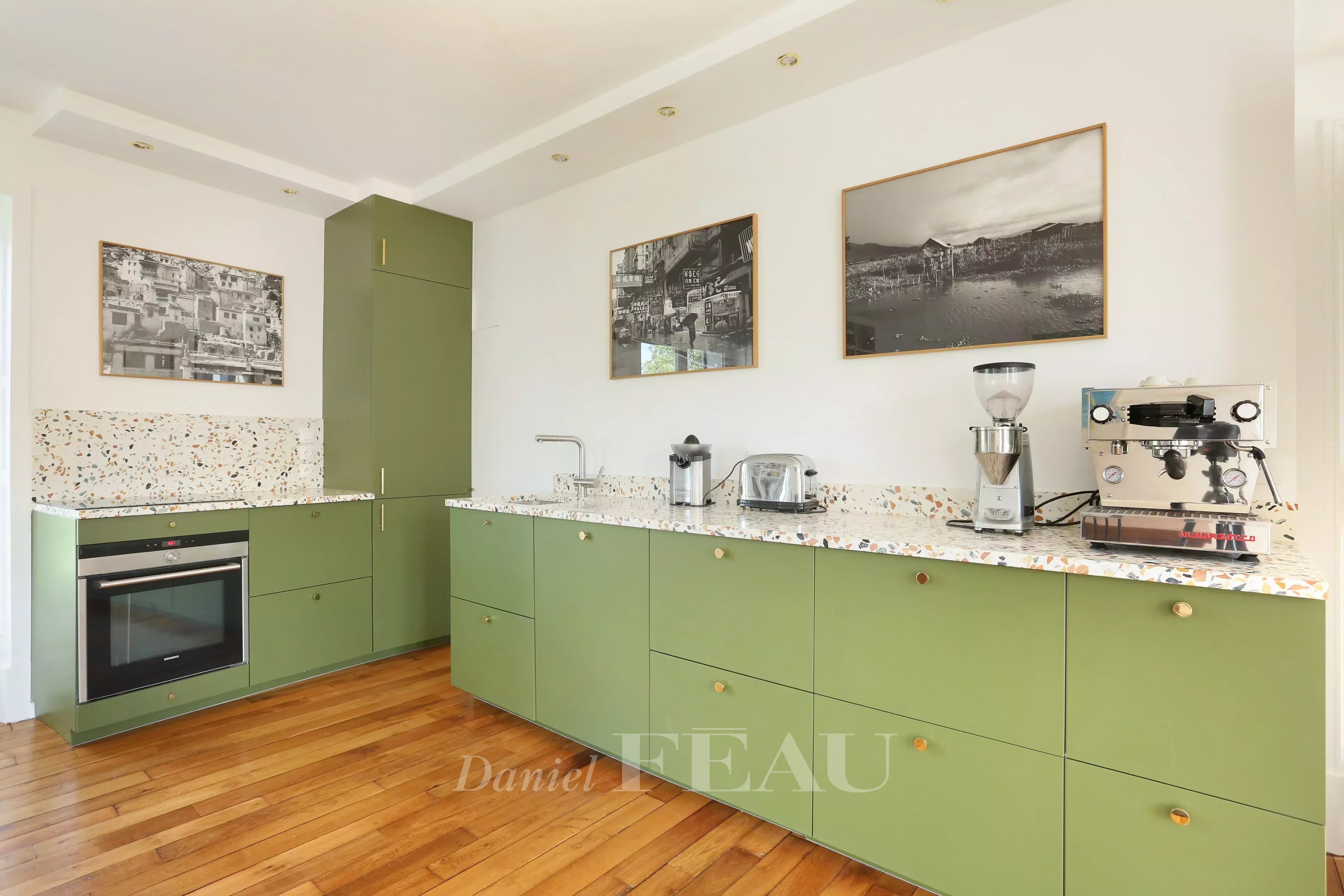 Rental Apartment Paris 18th