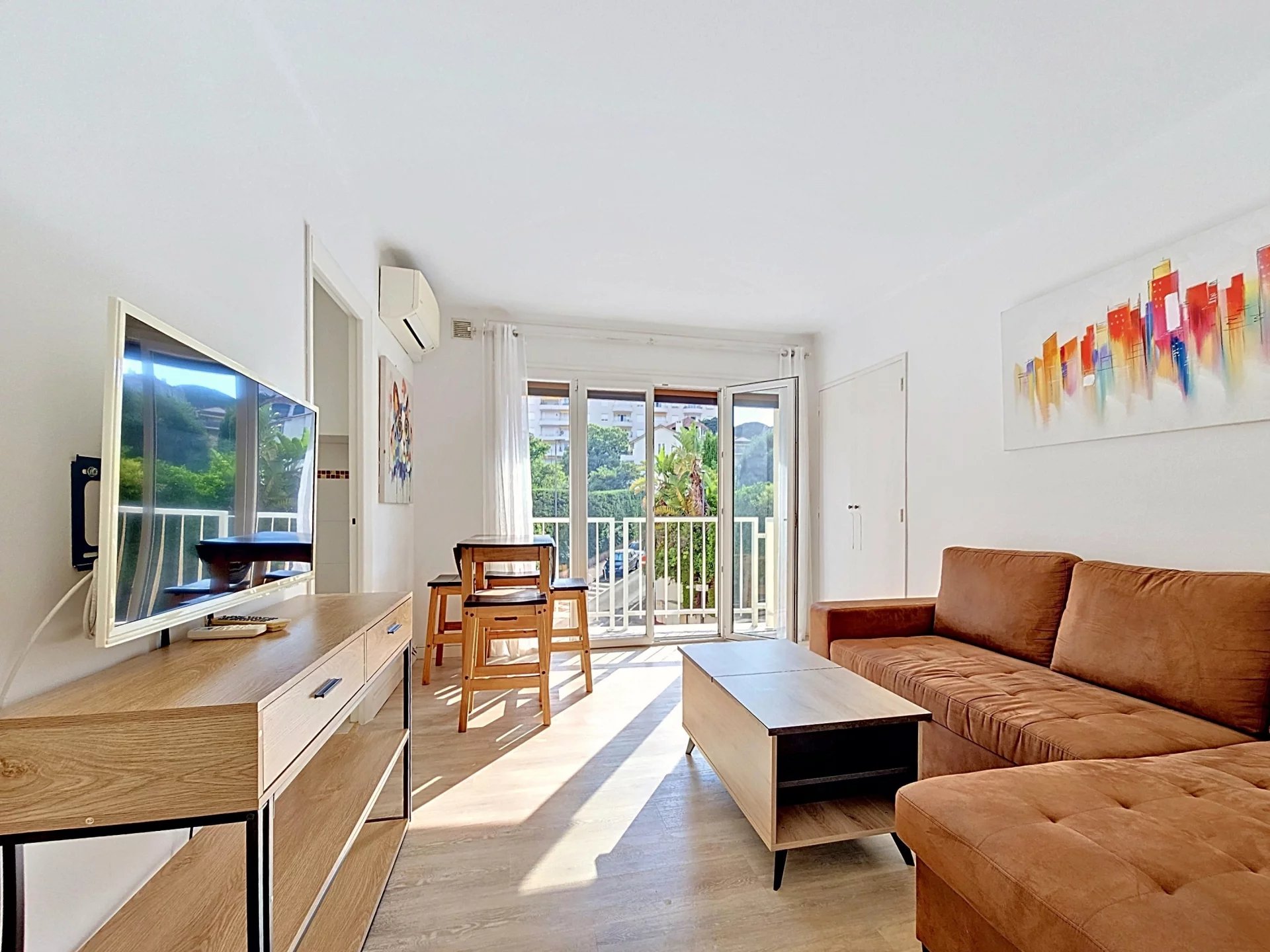 Agence immobilière de AZUR ACT IMMOBILIER