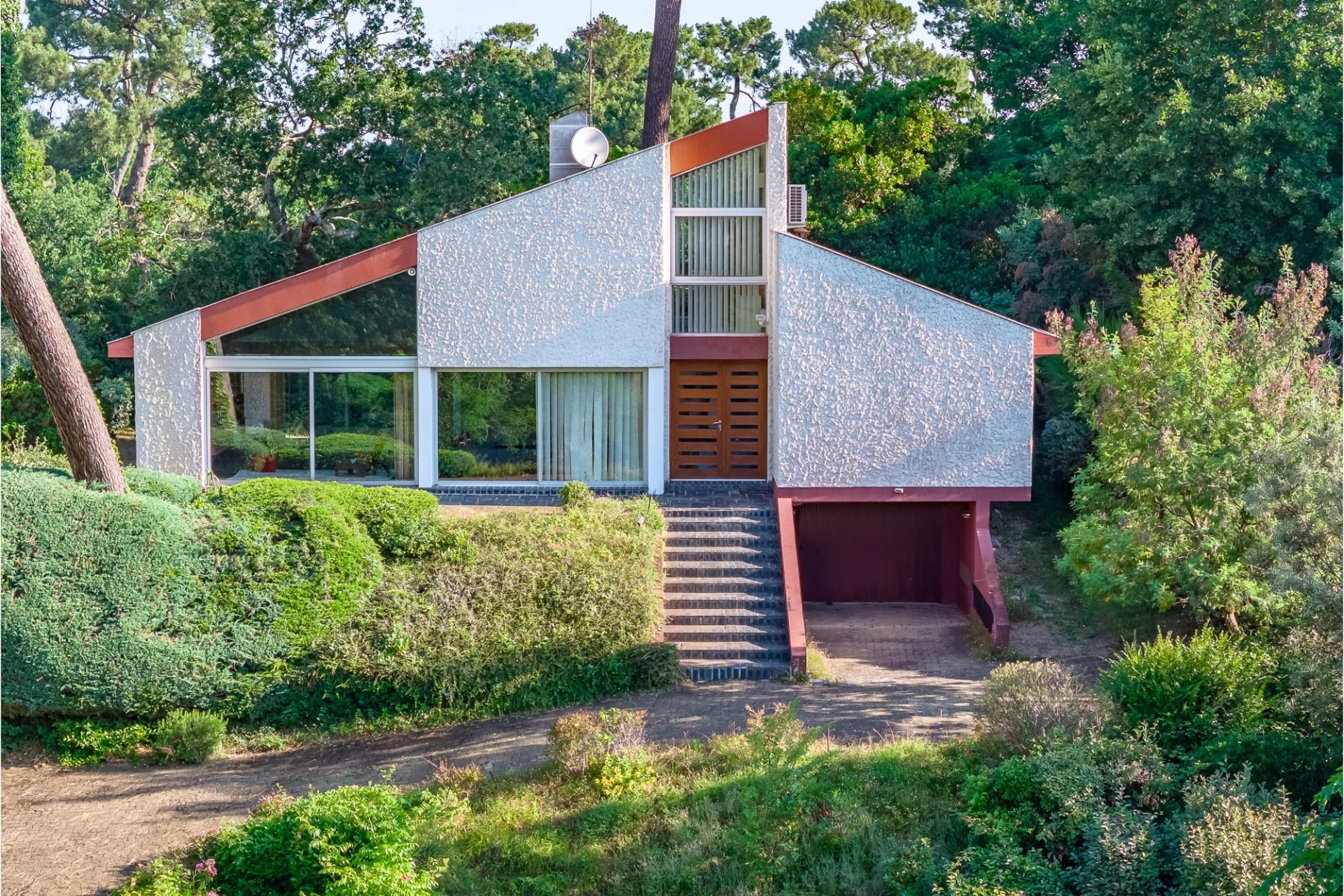 Contemporary House, Pereire