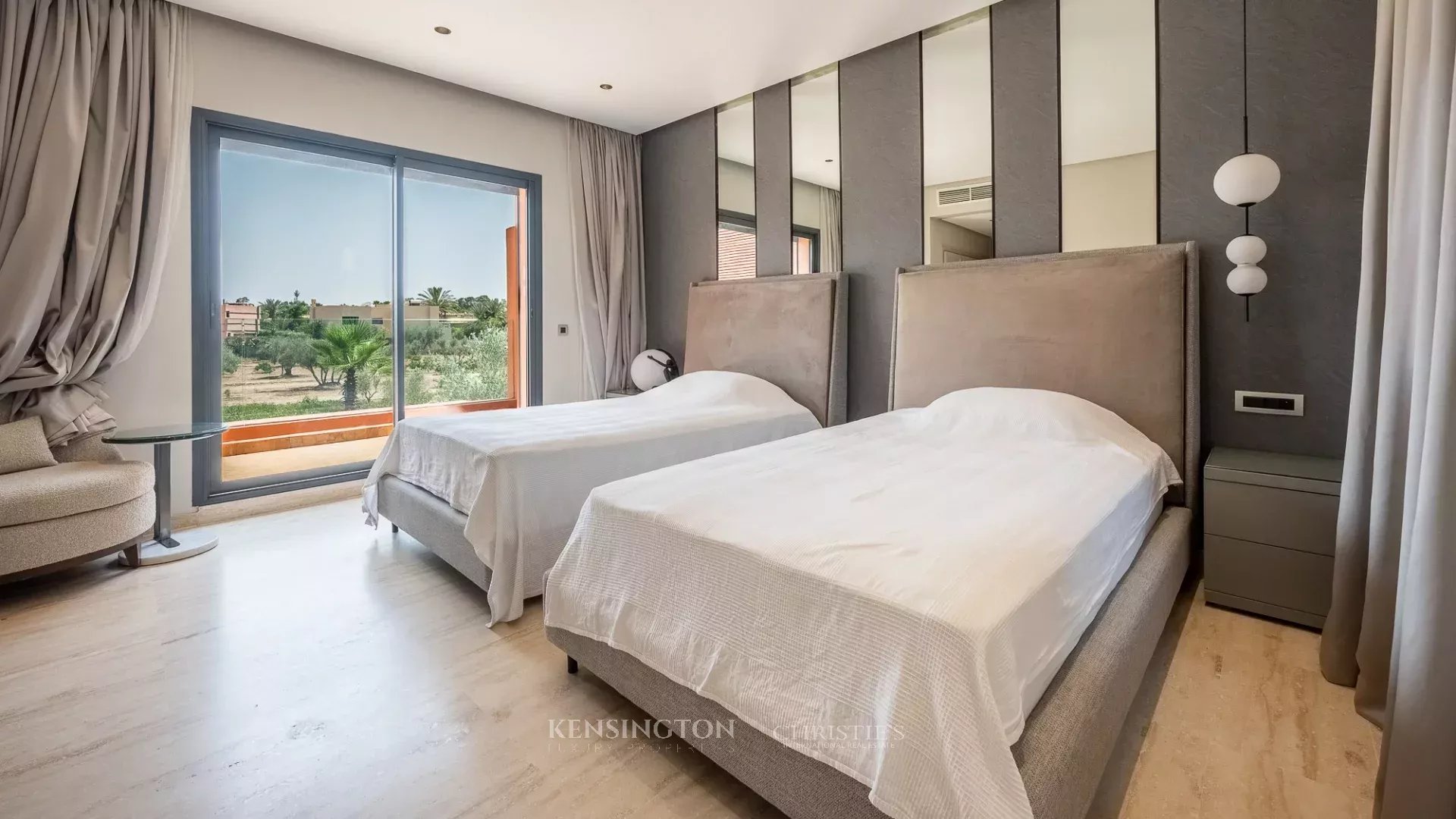 4 Bedroom Villa/Townhouse's Image 18