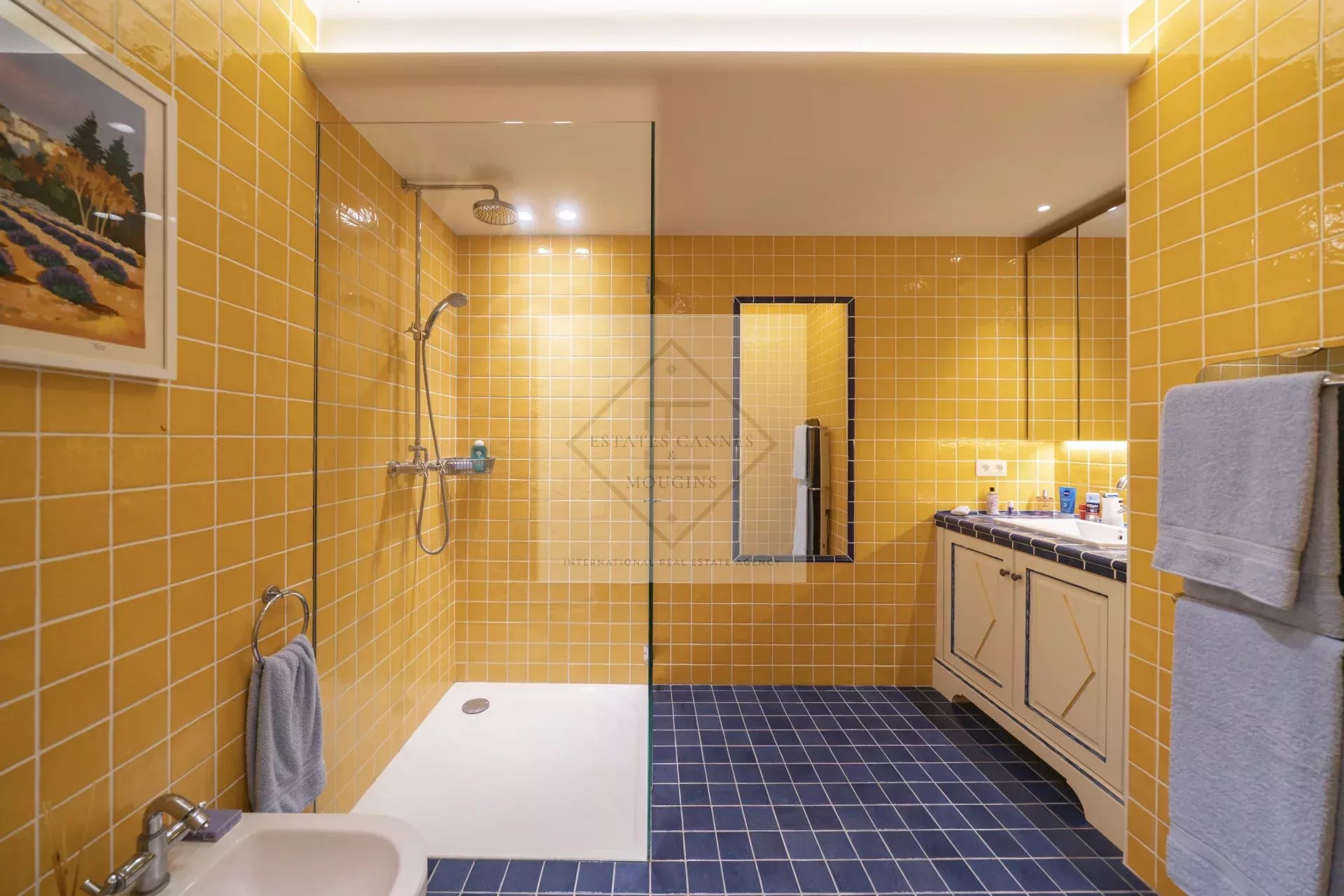 Villa  Provençale Rénovée au centre Mougins — photo 22