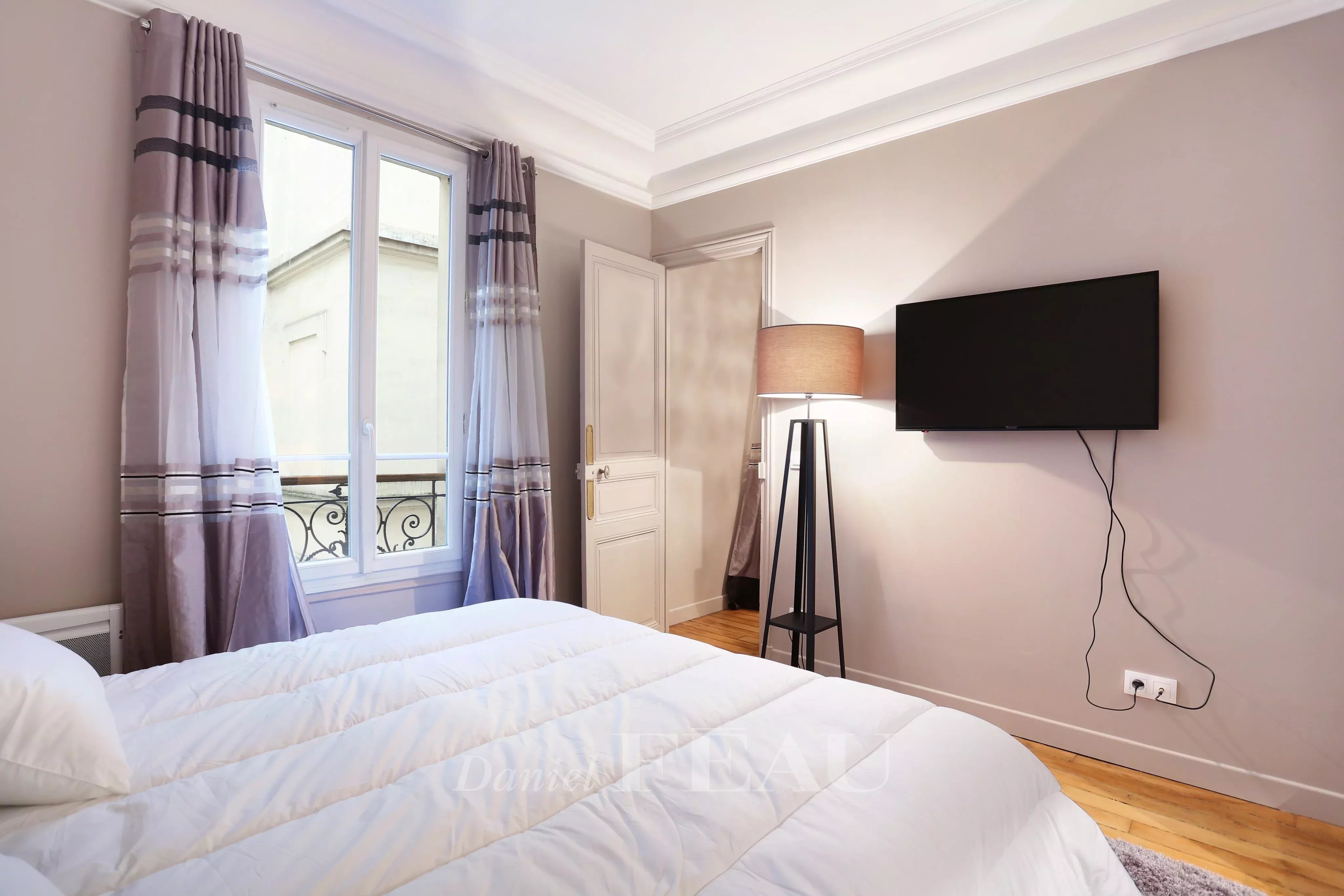 Rental Apartment Paris 18th