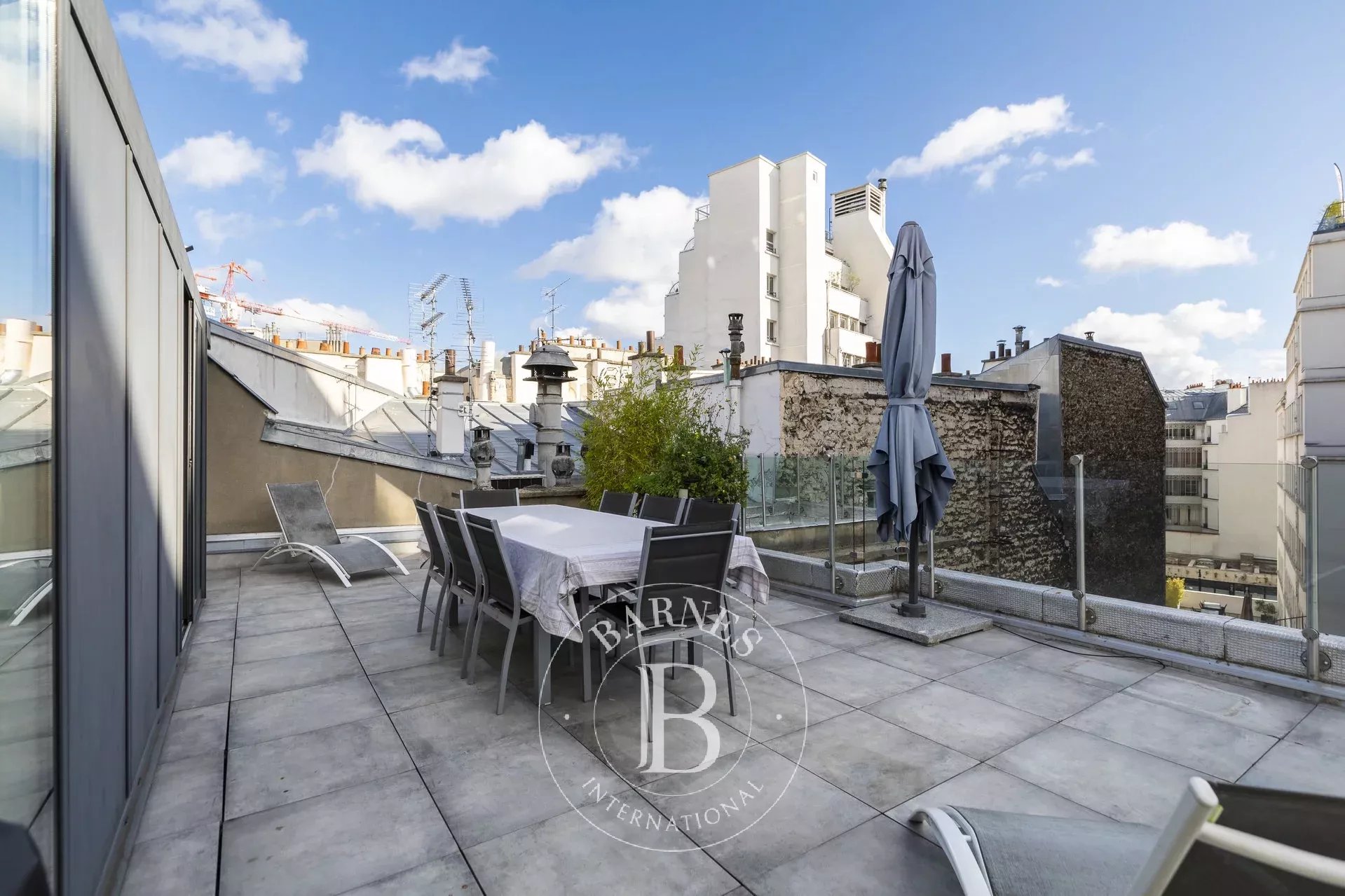 Daire Paris 8ème - picture 16