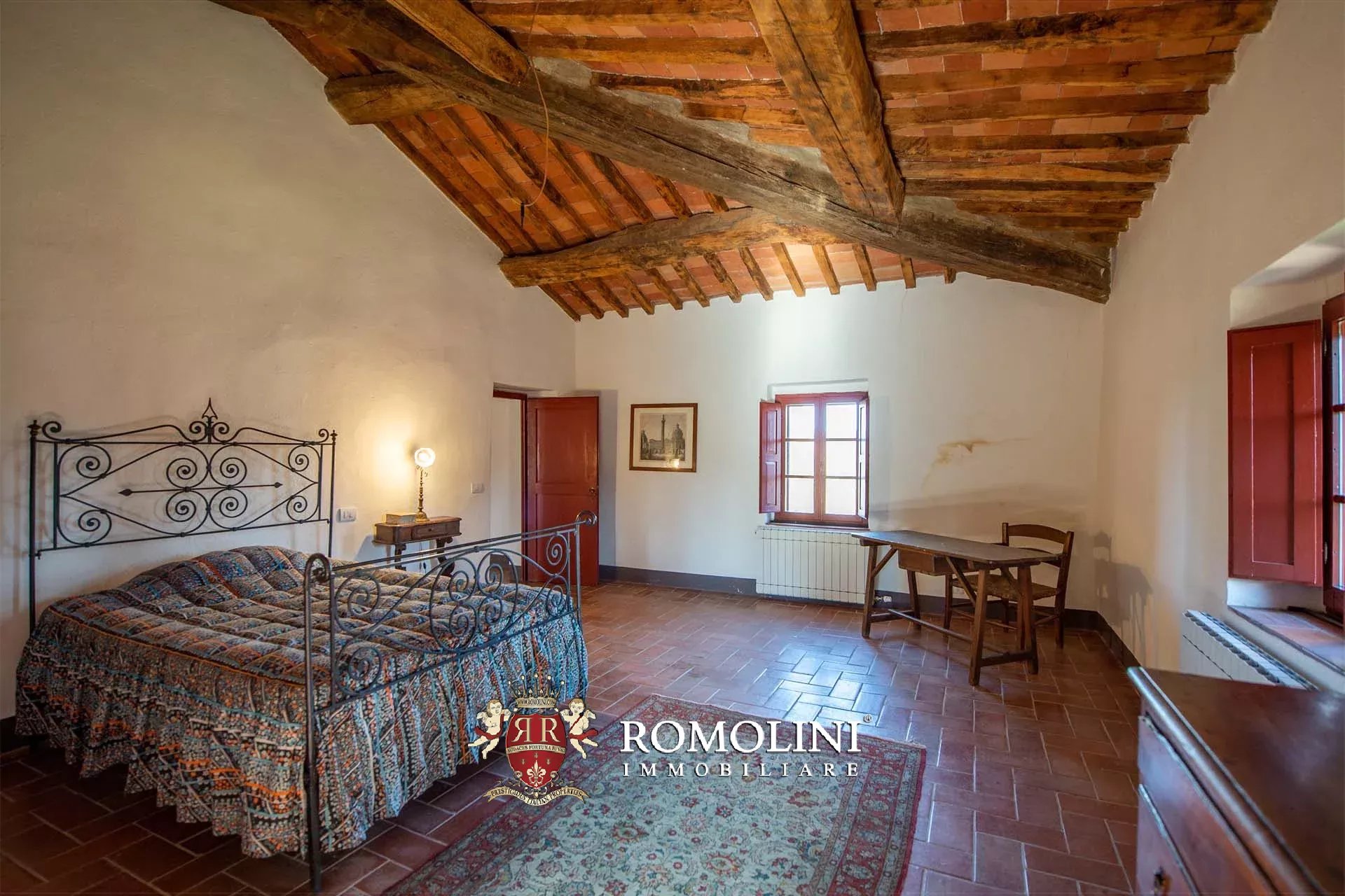 5 Bedroom Villa/Townhouse's Image 32