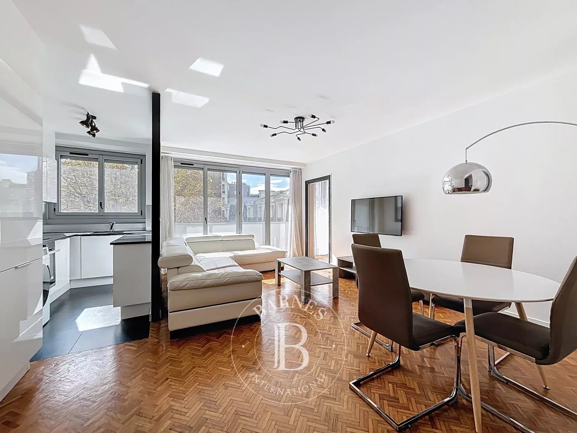 Daire Paris 16ème - picture 7