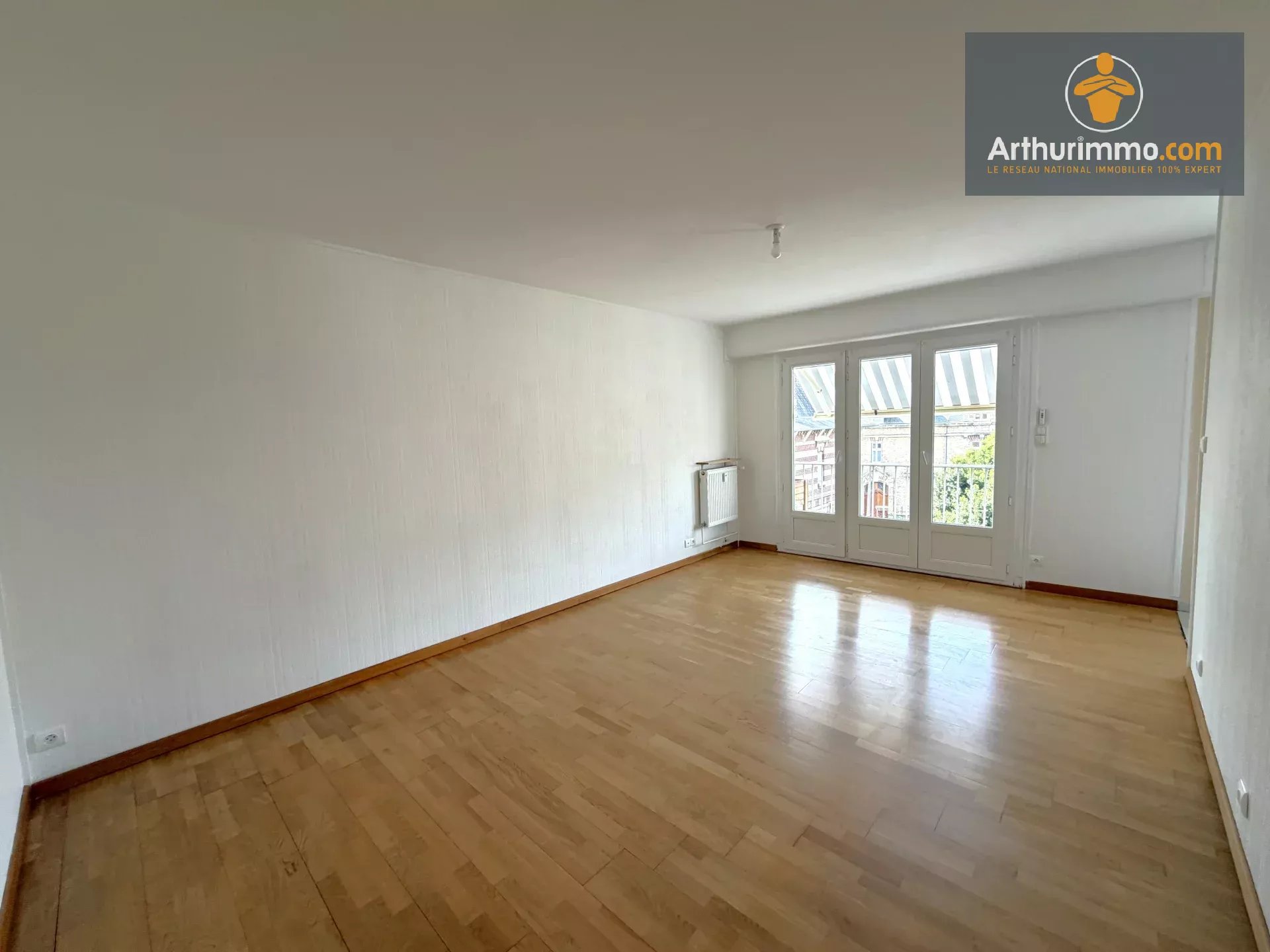 A louer Appartement T2 centre ville de Compiègne LOYER CHARGES COMPRISES - Photo 3
