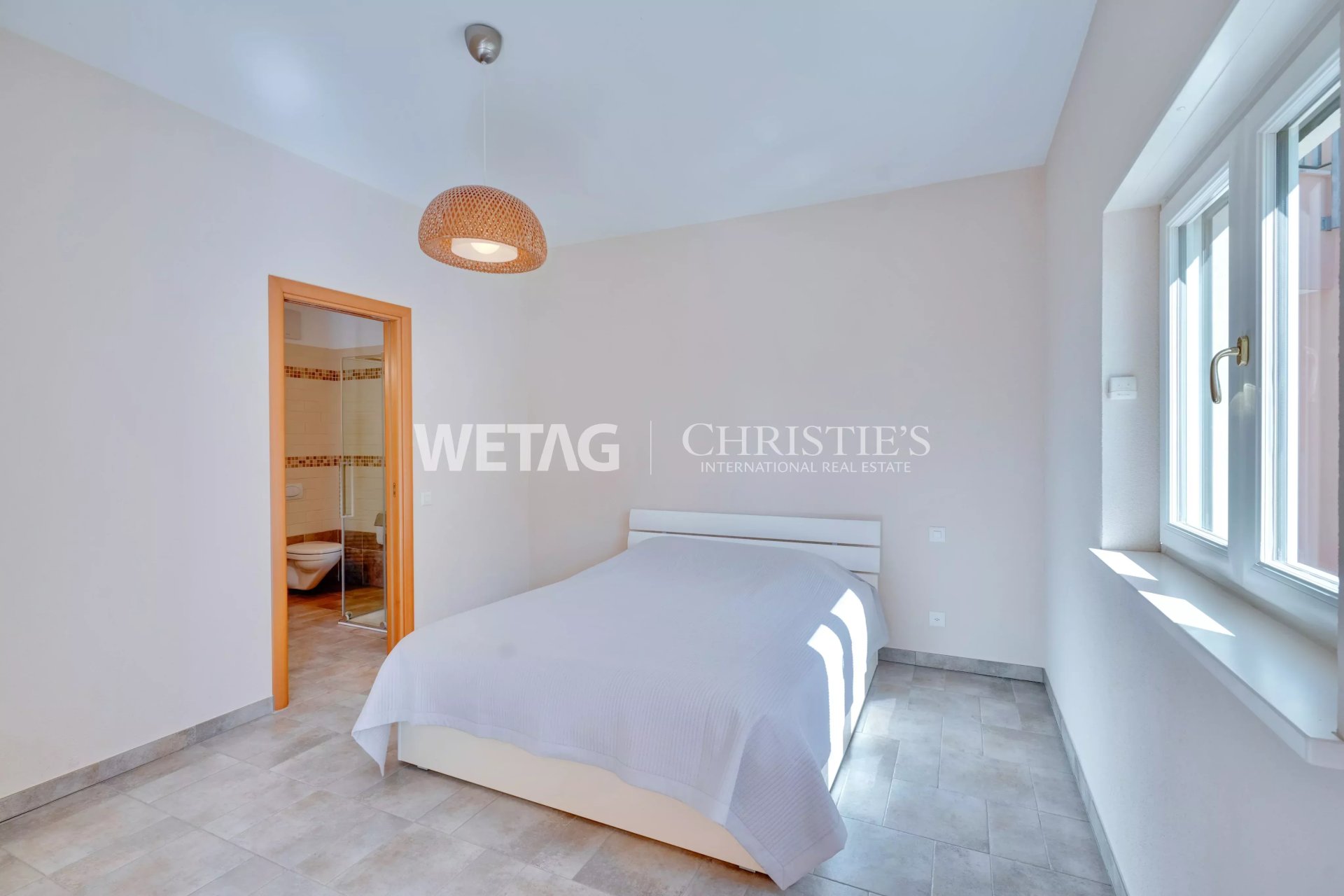 5 Bedroom Apartment/Flat's Image 8