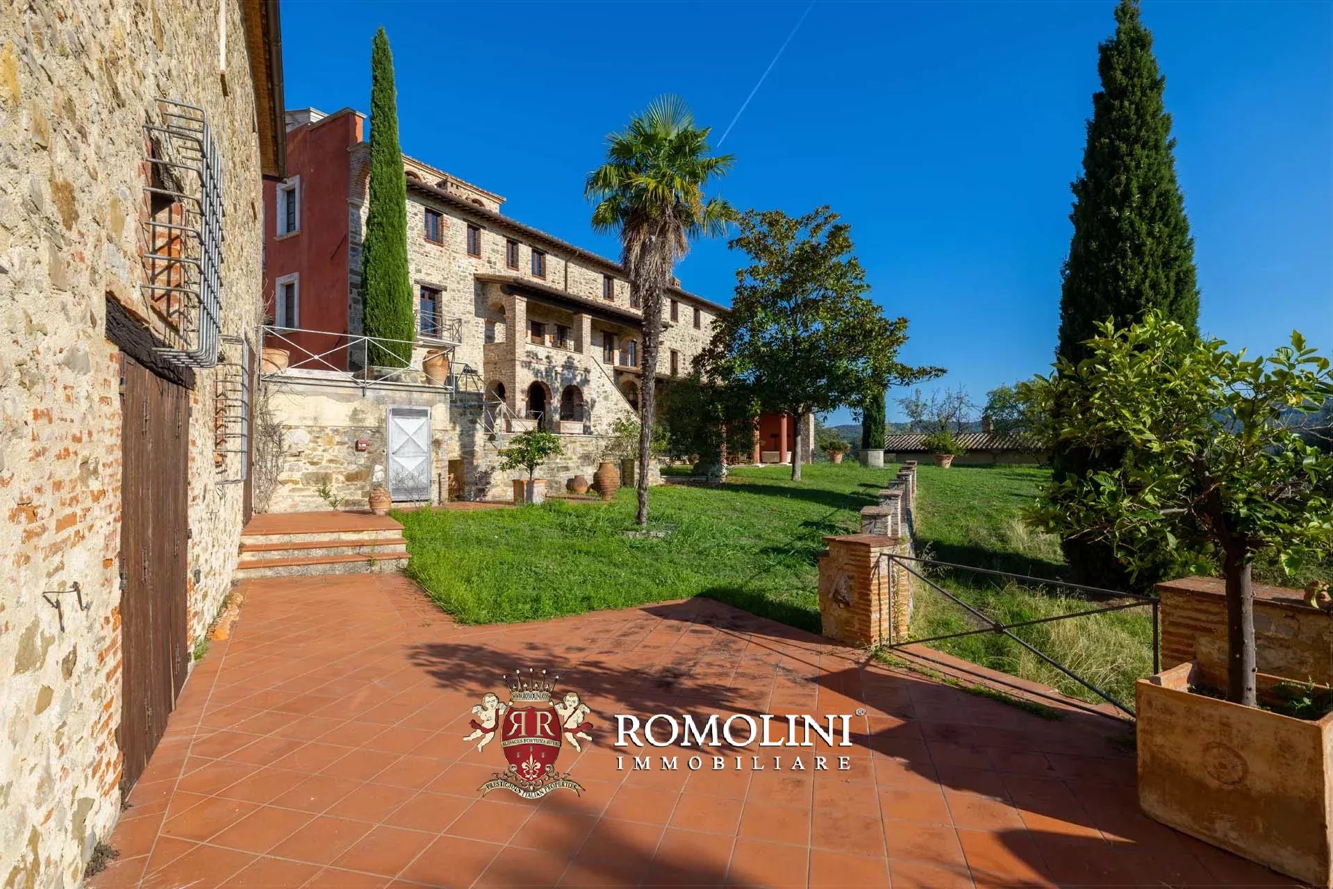 10 Bedroom Villa/Townhouse's Image 53