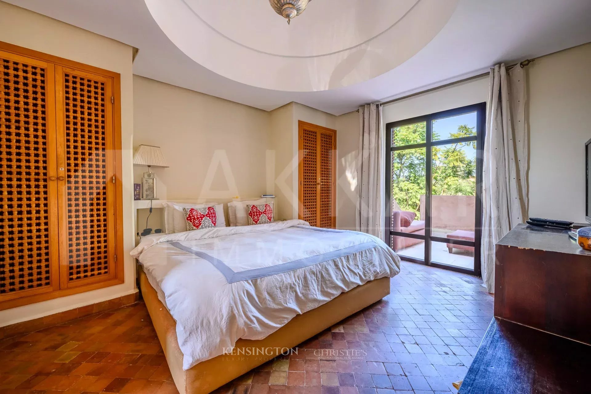 6 Bedroom Villa/Townhouse's Image 18
