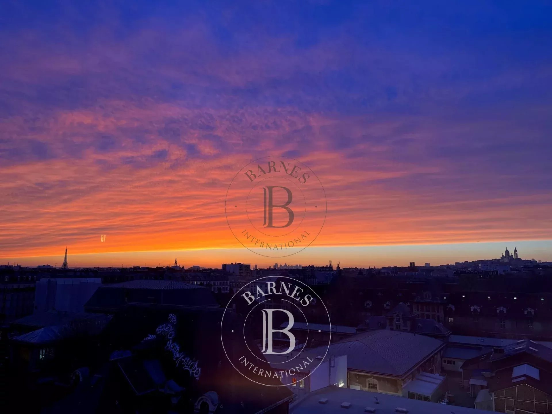 Daire Paris 10ème - picture 13