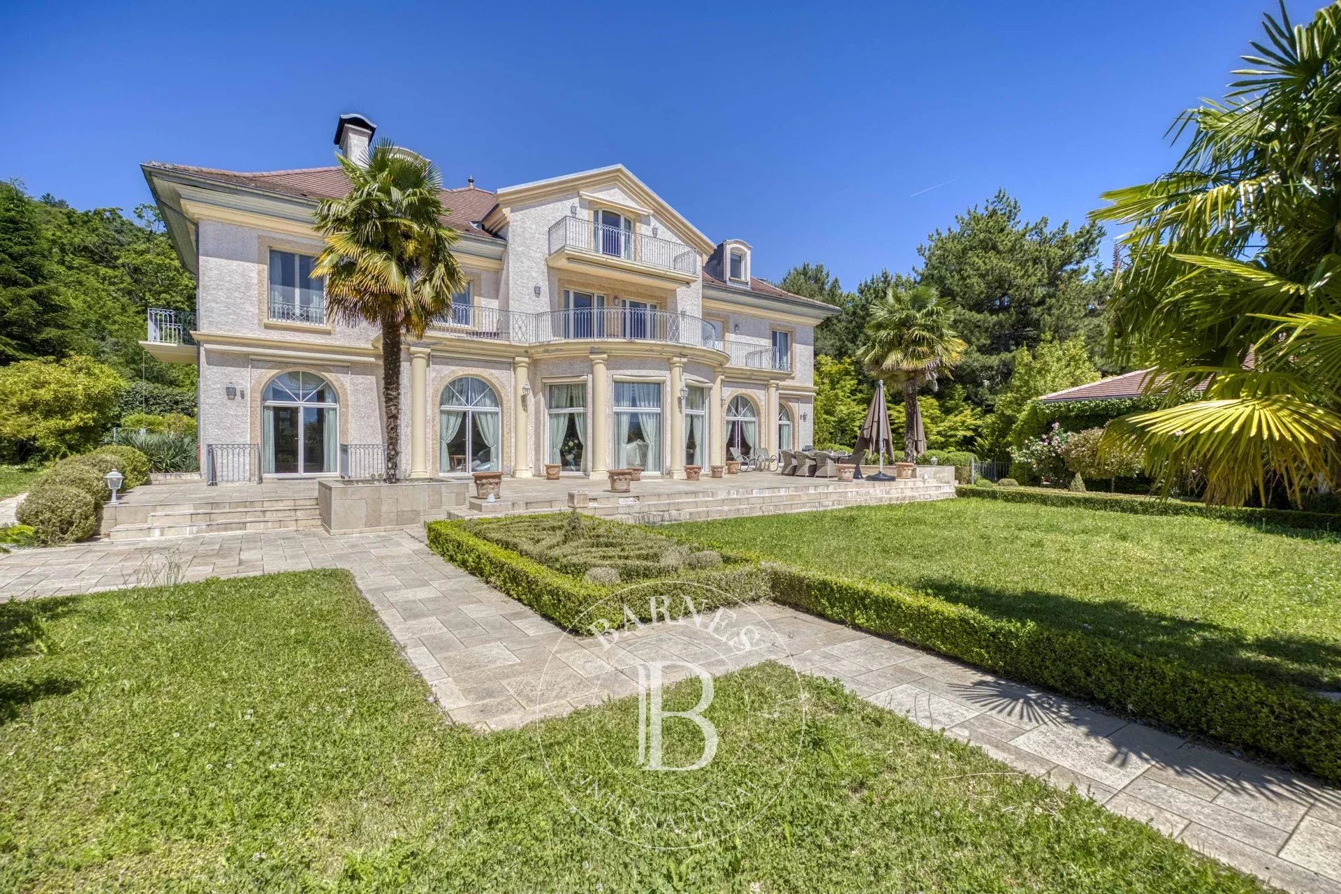 Mülkiyet Divonne-les-Bains