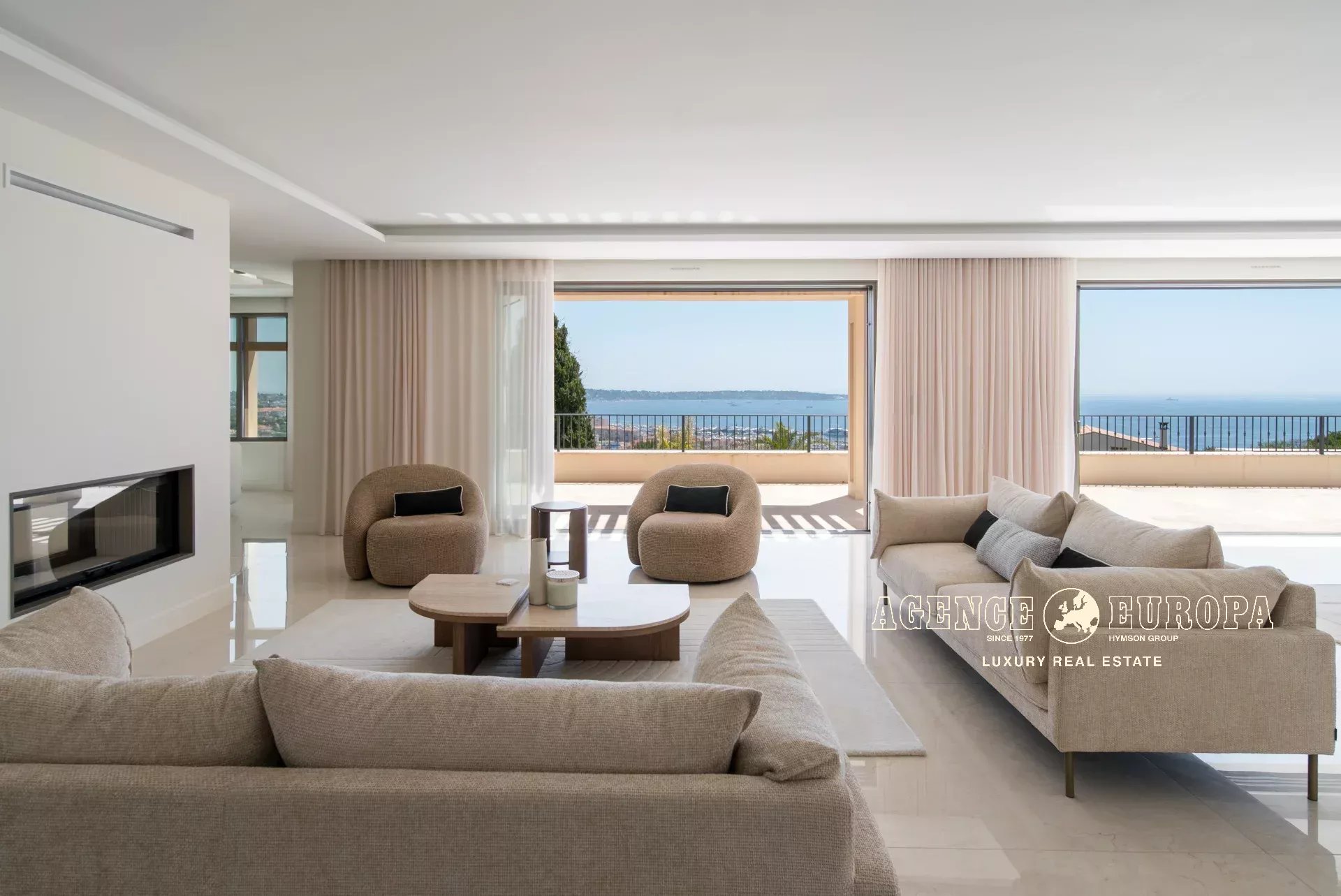 GOLFE-JUAN - SPACIOUS RENOVATED VILLA - PANORAMIC SEA VIEW