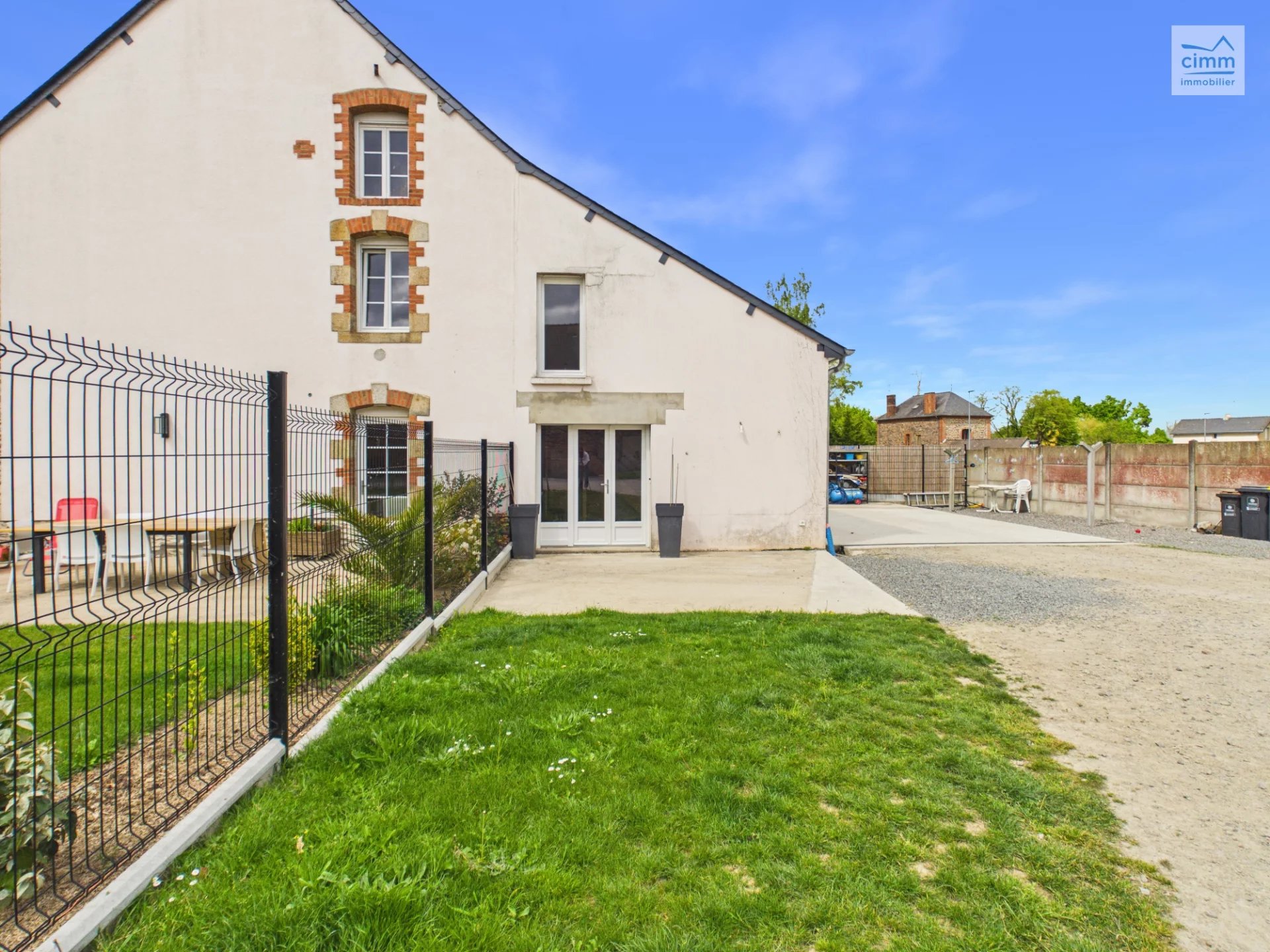 Maison à louer, 1 pièces, 32 m², Lieuron