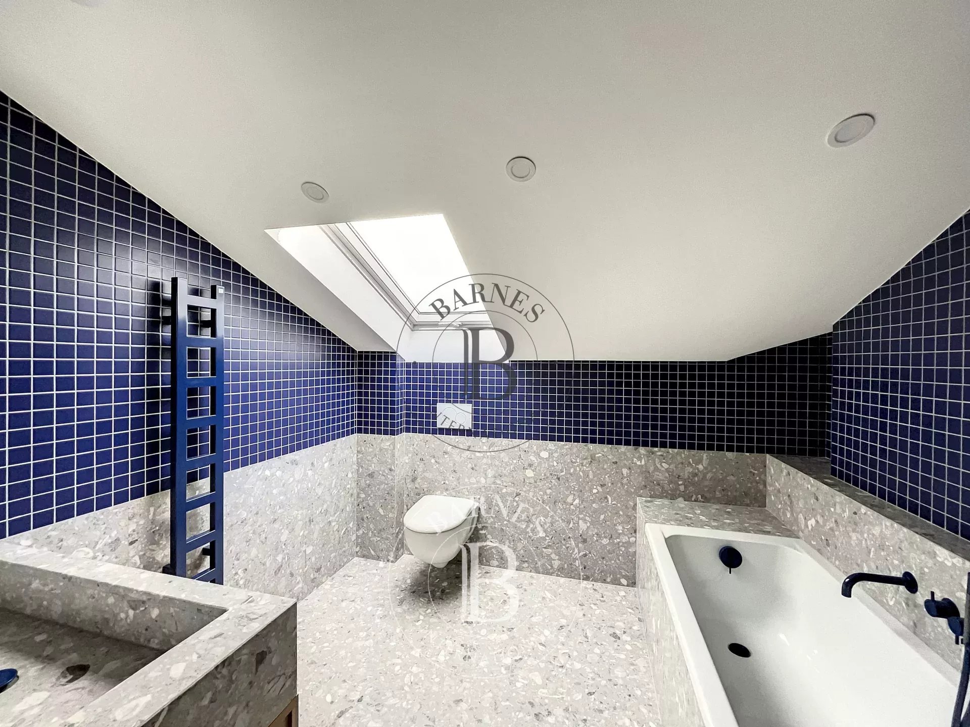 Daire Paris 8ème - picture 18