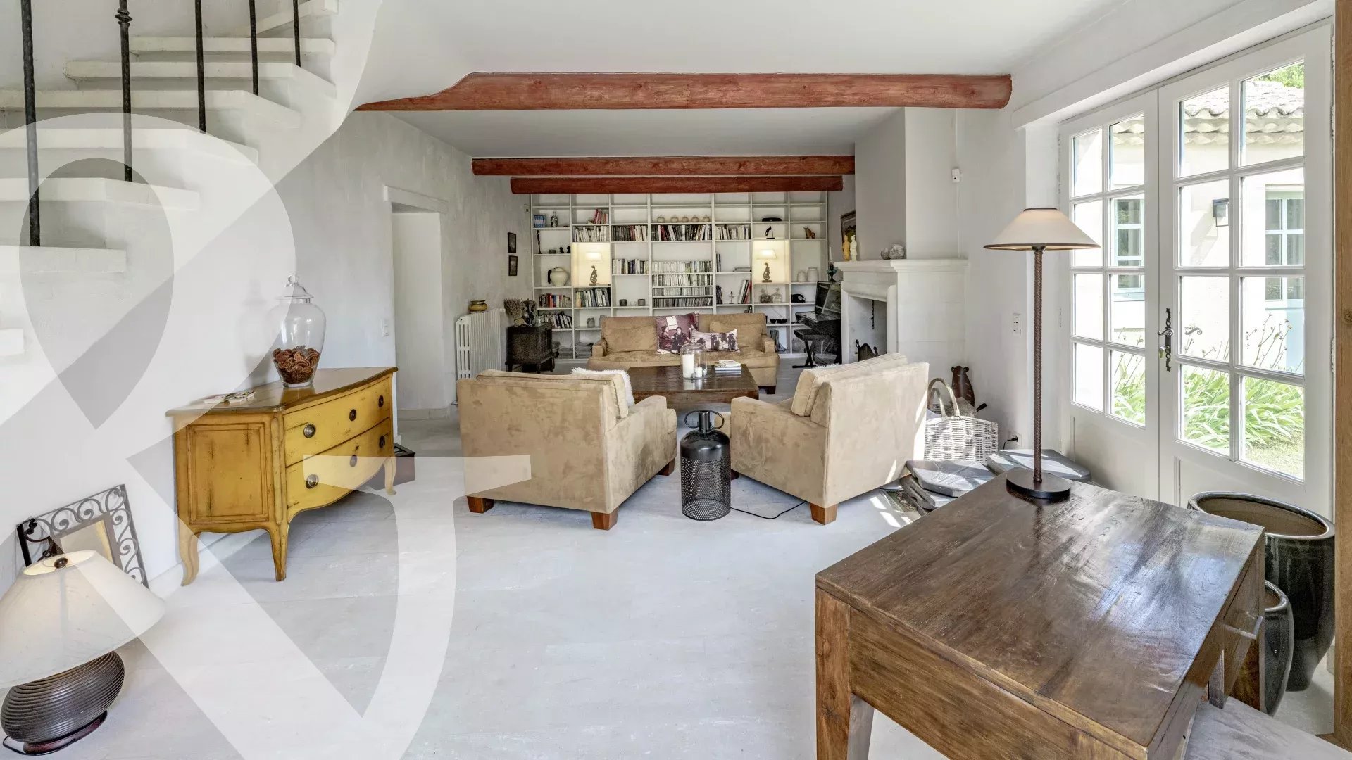 AUTHENTIQUE MAS EN CAMPAGNE