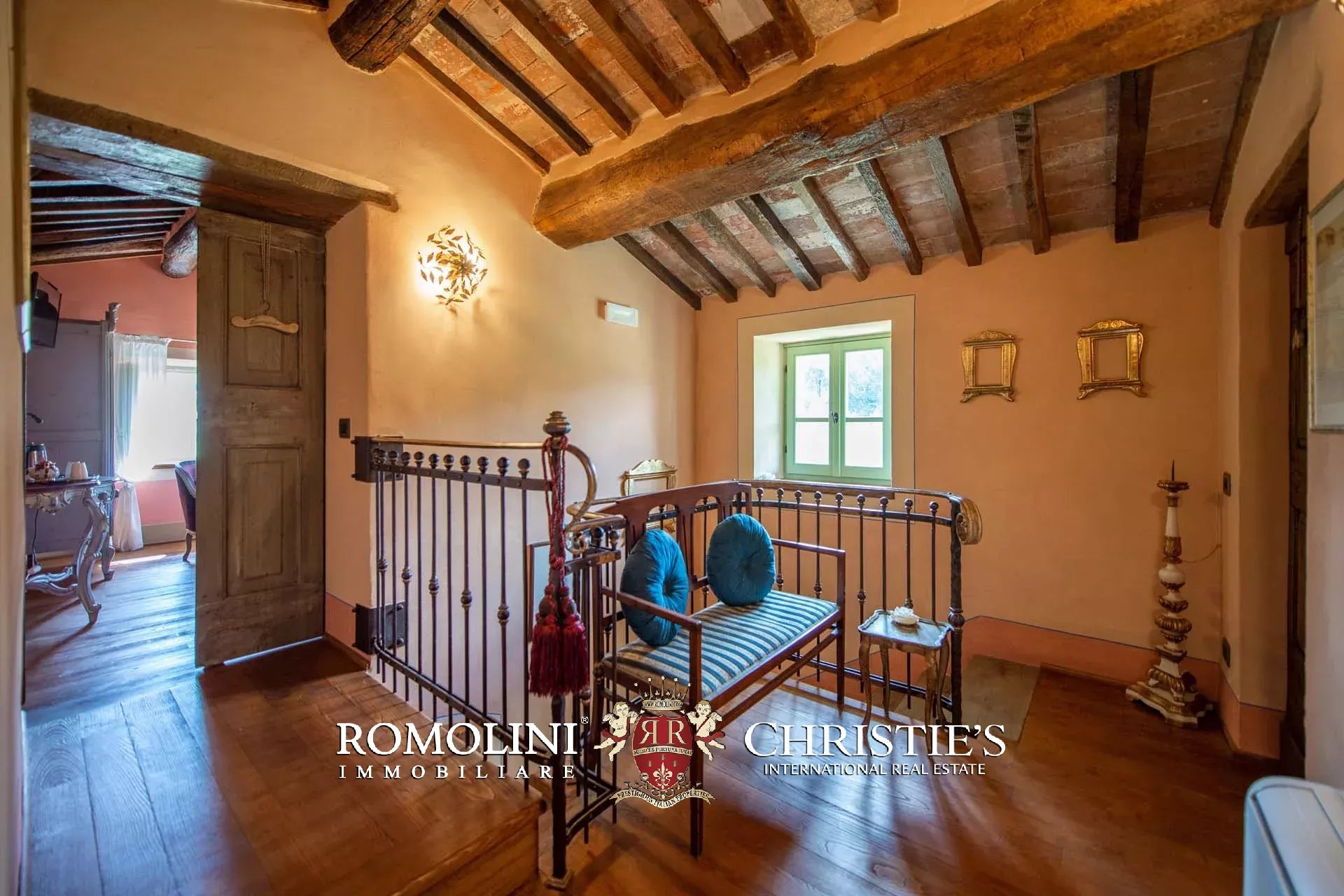 7 Bedroom Villa/Townhouse's Image 66