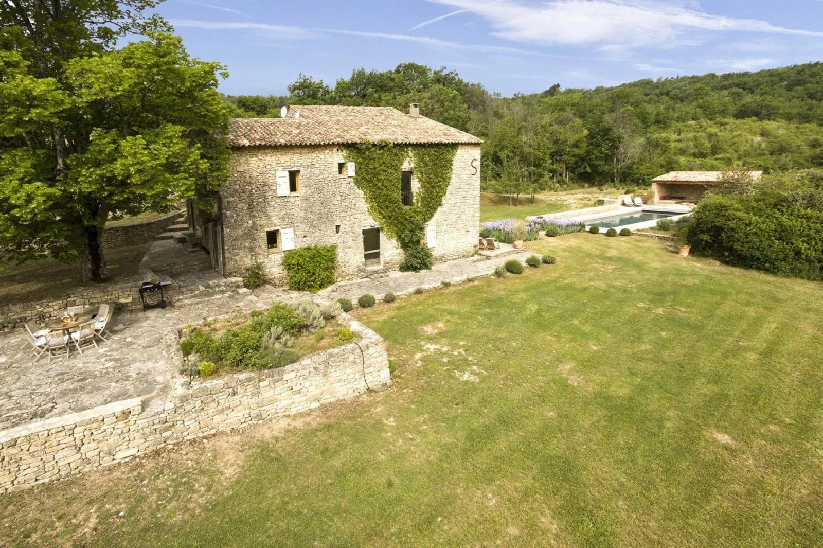 RENOVATED CHARMING MAS