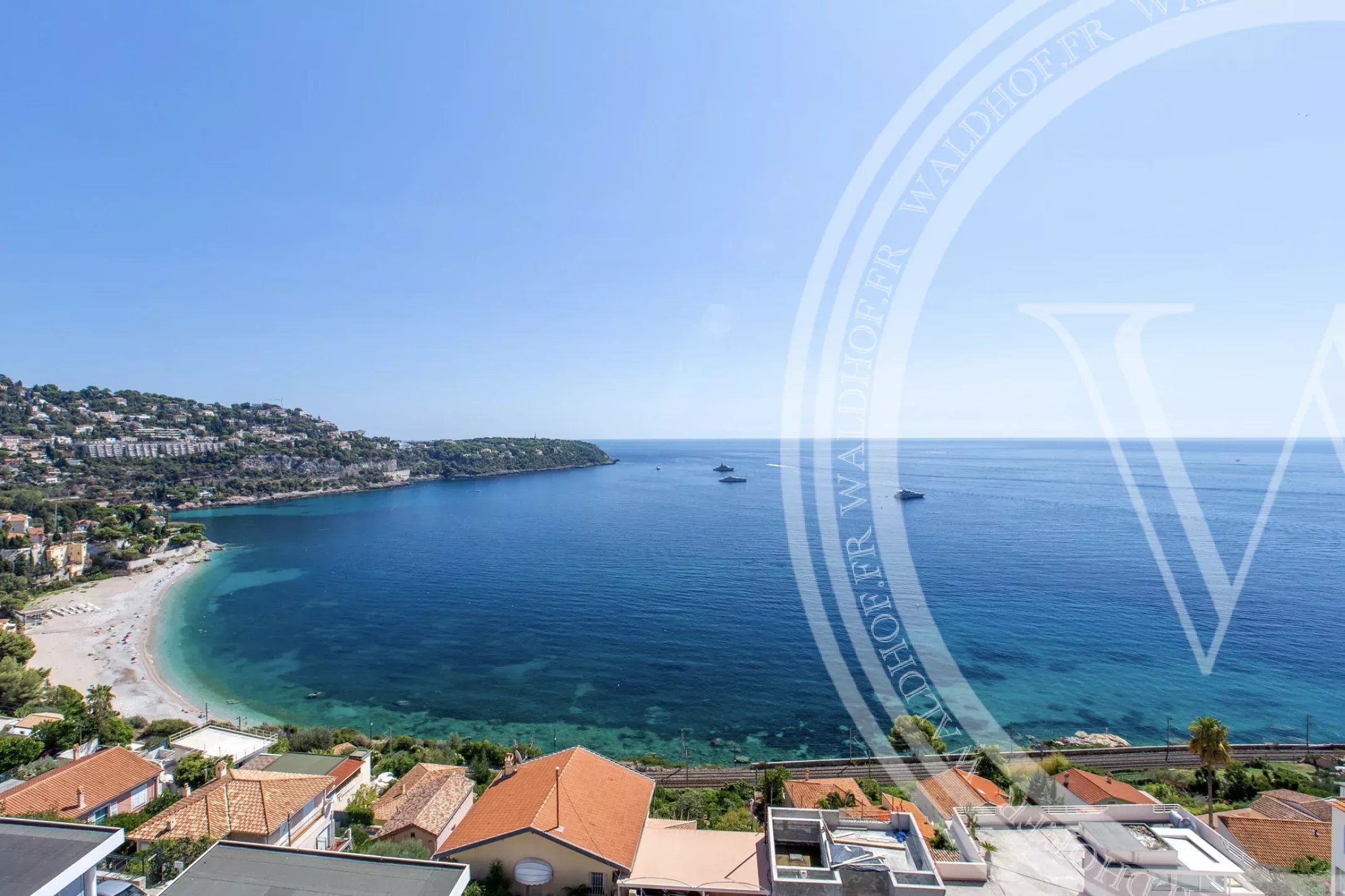 Immeuble Belle Epoque à rénover près de Monaco avec vue panoramique sur la mer