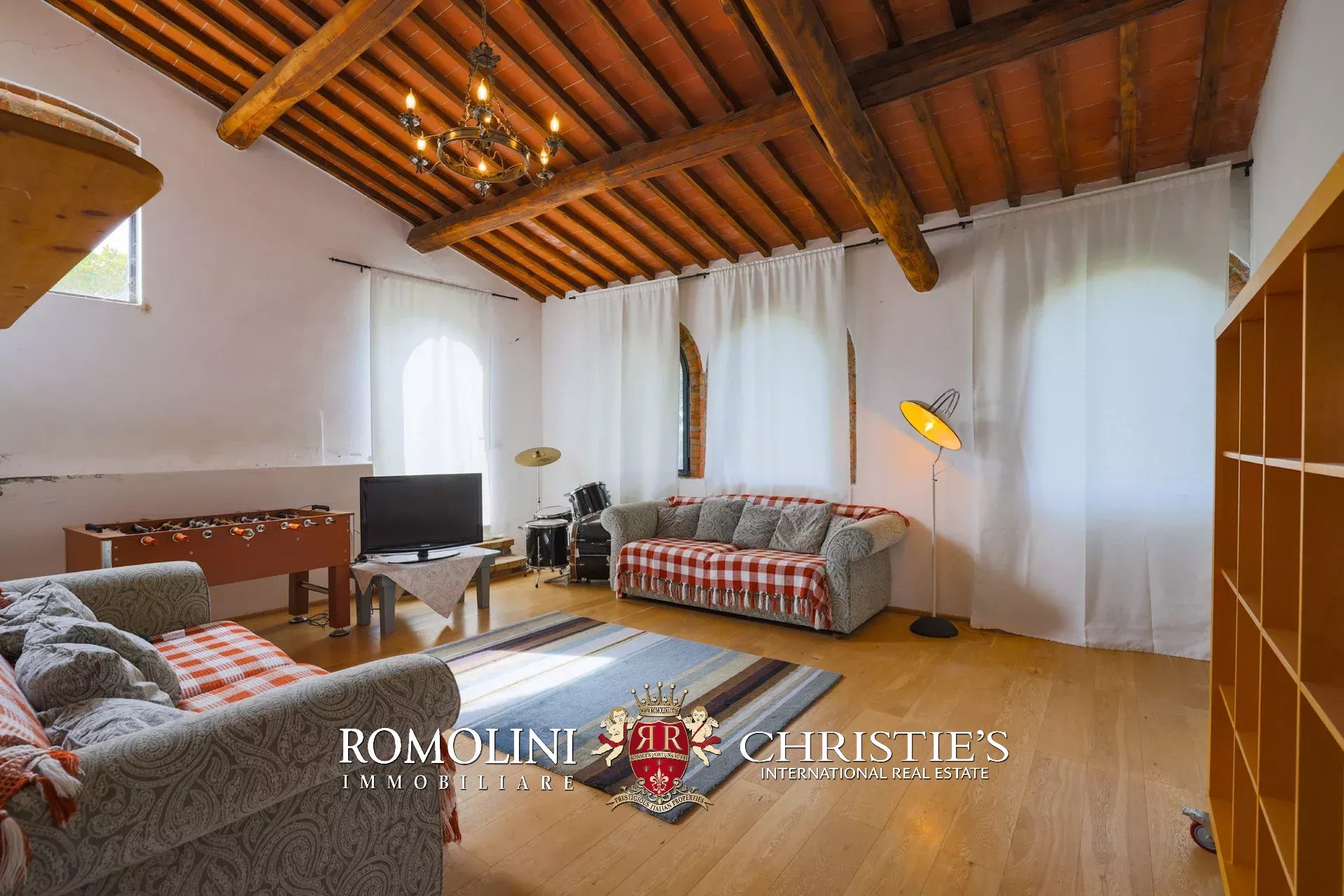 19 Bedroom Villa/Townhouse's Image 43