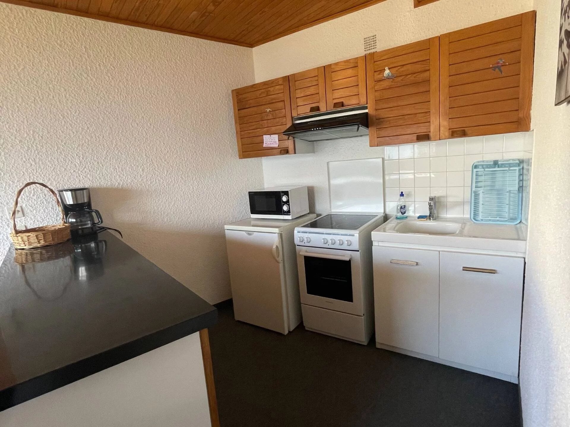 Midi N4 — Studio pour 4 personnes, au calme