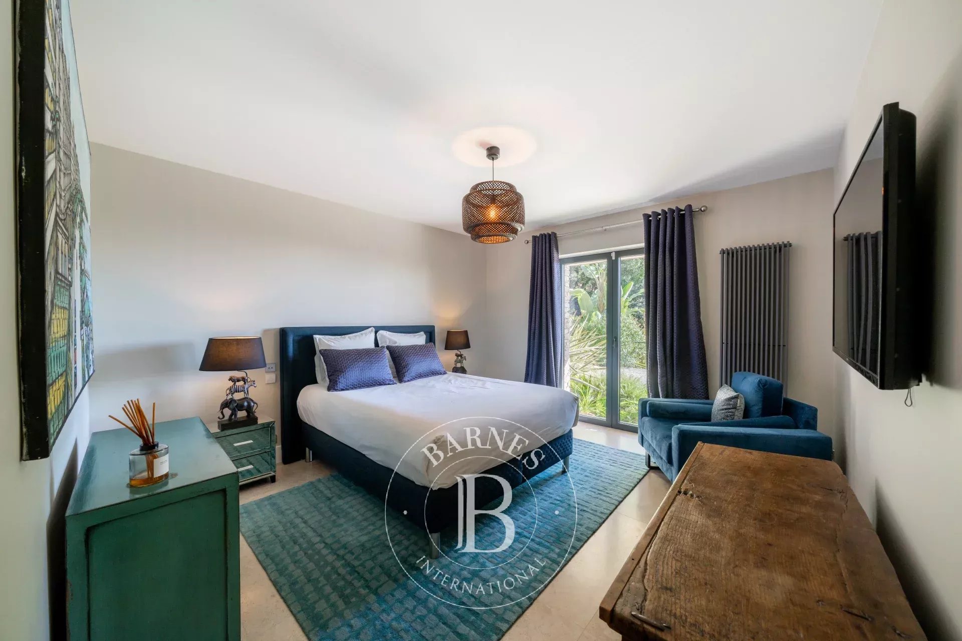 Villa Cannes - picture 25