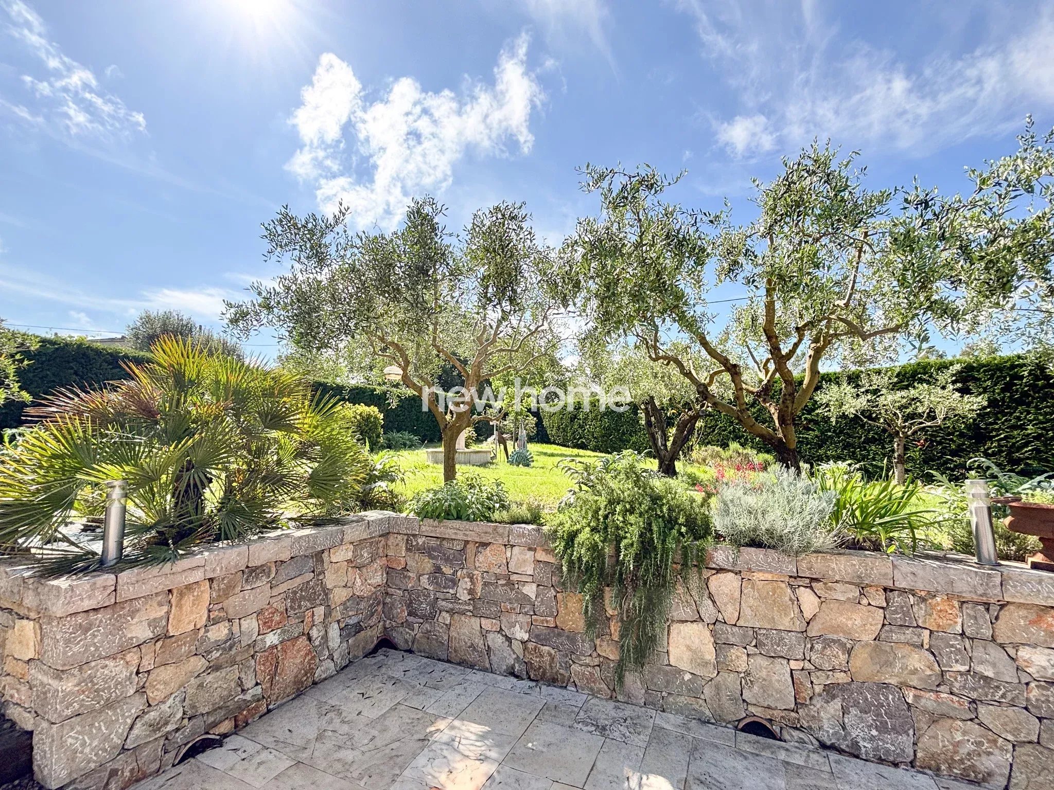 Charmante villa provençale de plain pied 140 m² à 1km du village