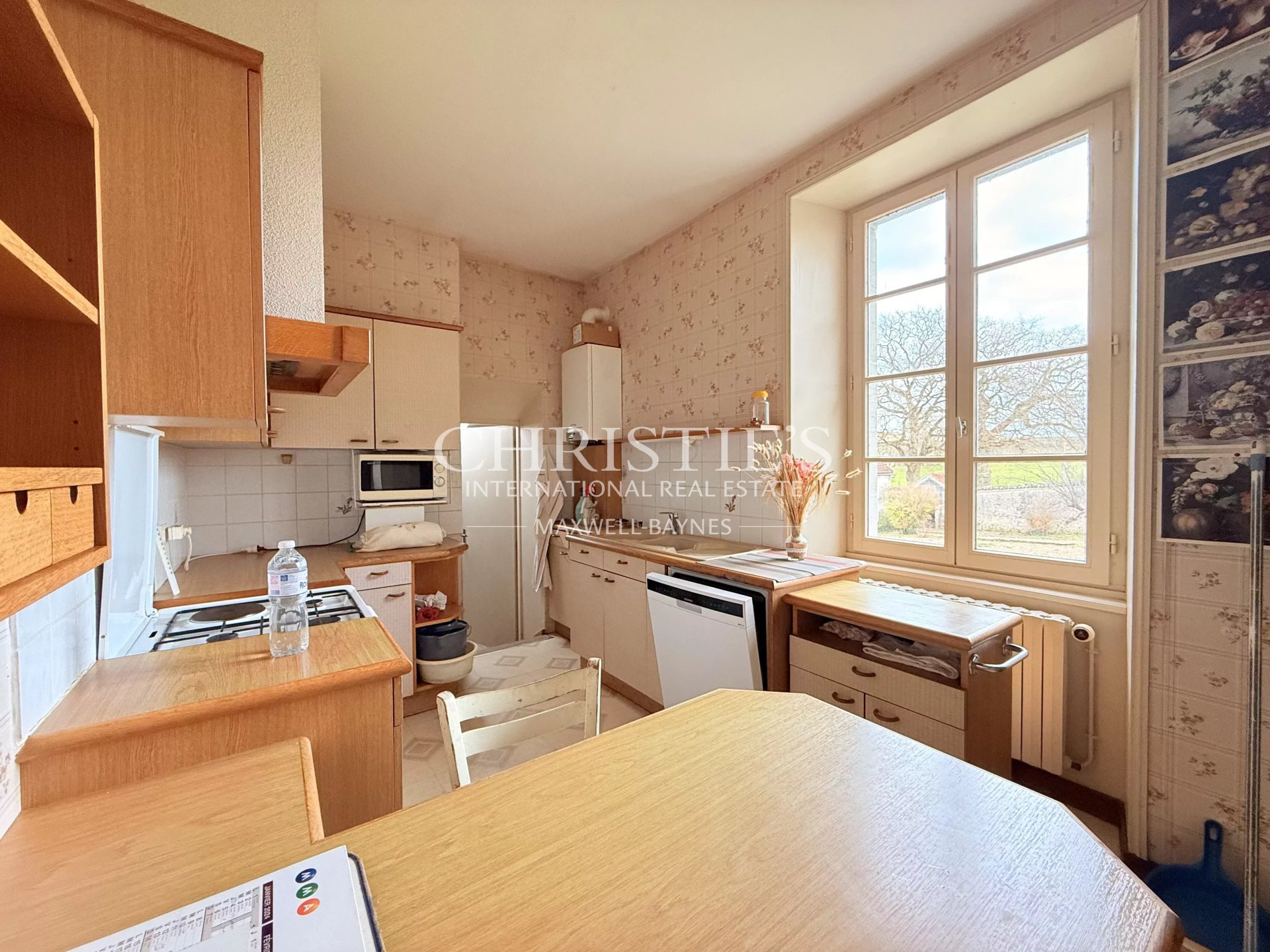 10 Bedroom Villa/Townhouse's Image 29