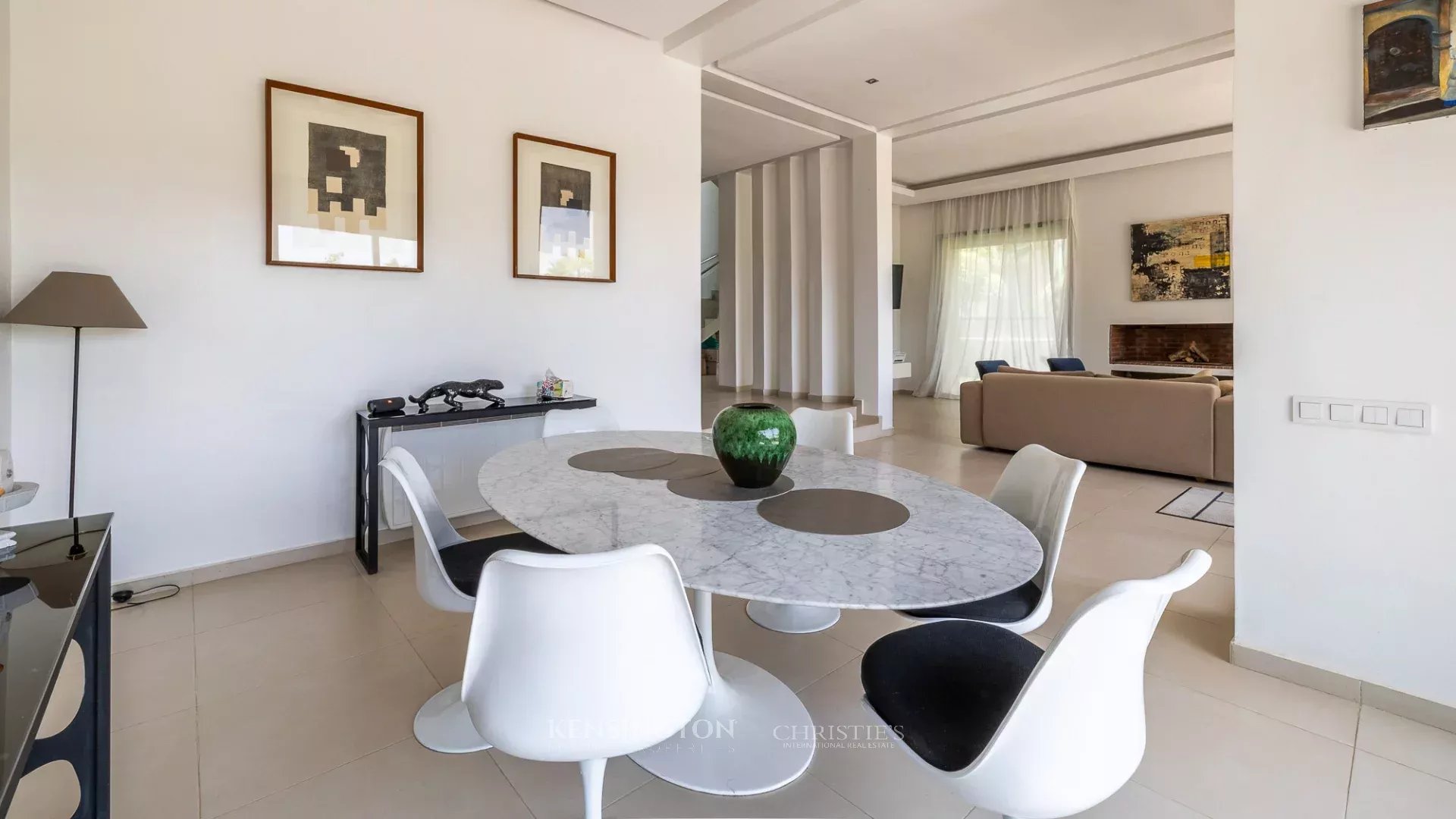 5 Bedroom Villa/Townhouse's Image 4
